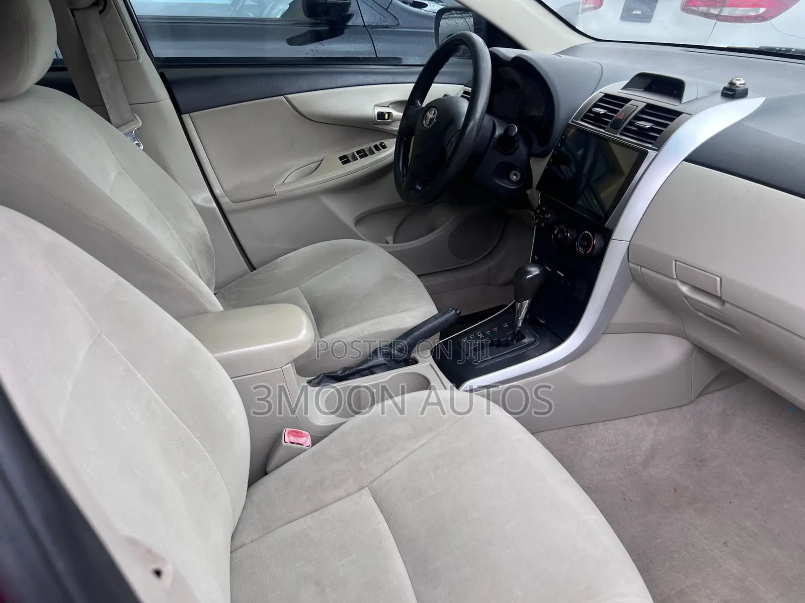 Toyota Corolla LE 4dr Sedan (1.8L 4cyl 4A) 2013 Red