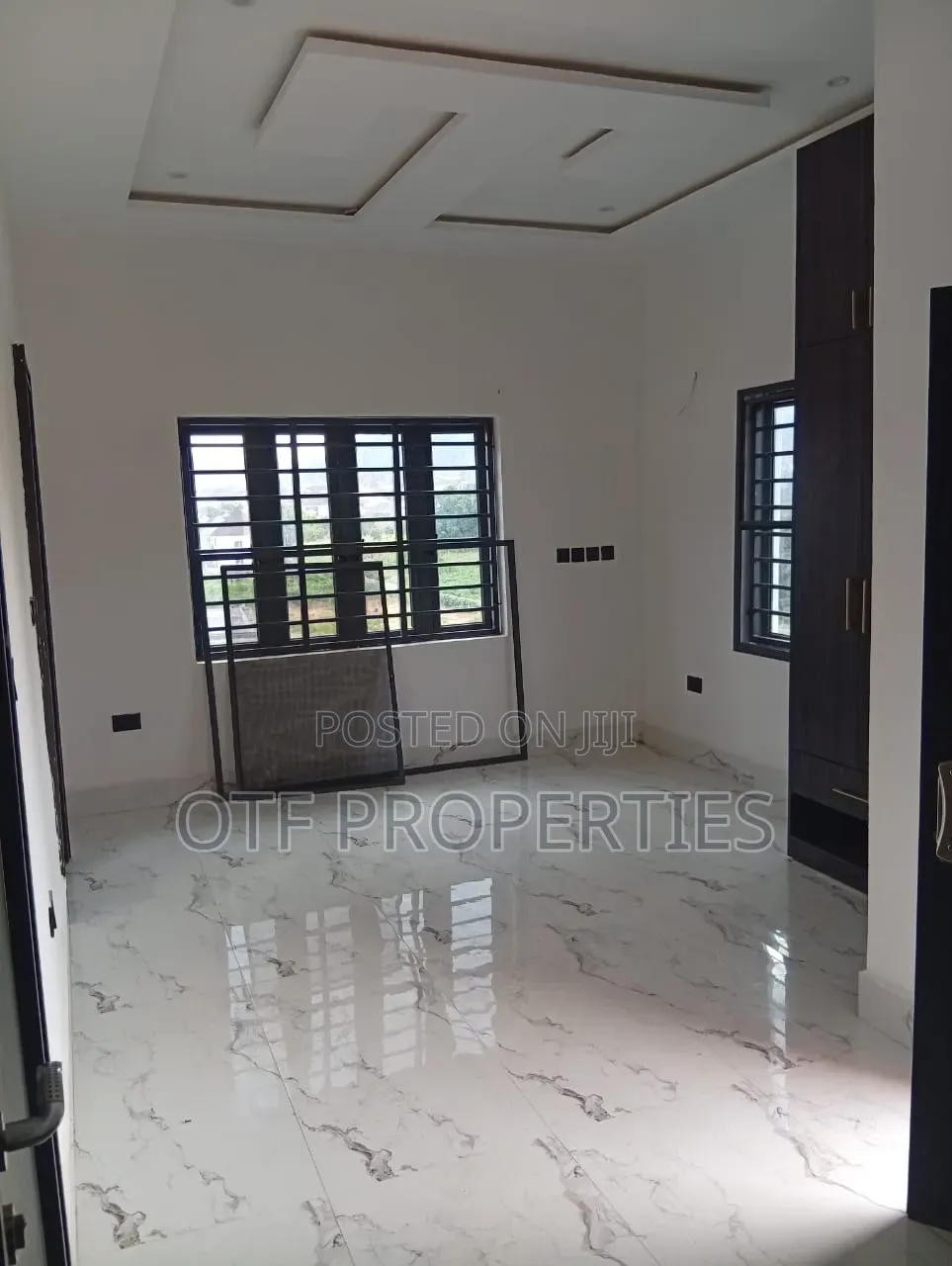 4bdrm Duplex in Fo1, Kubwa for sale