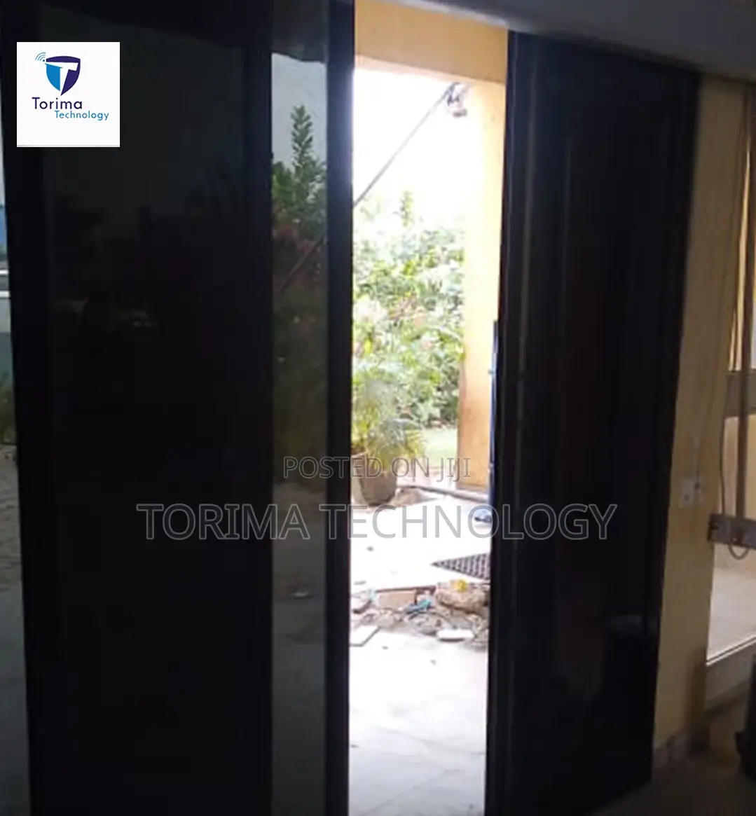Automatic Frameless Sensor Door Installation