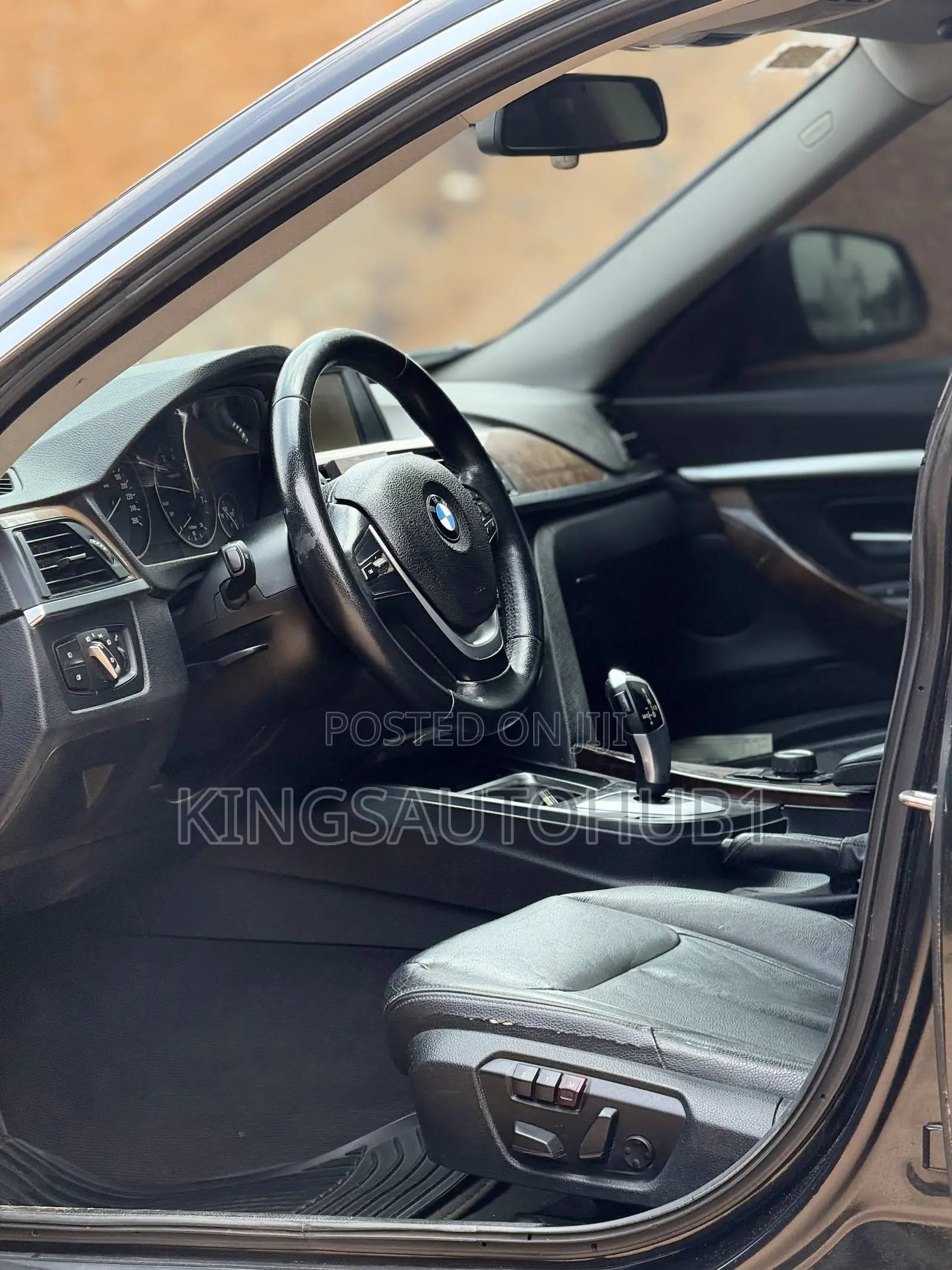 BMW 328i 2014 Black