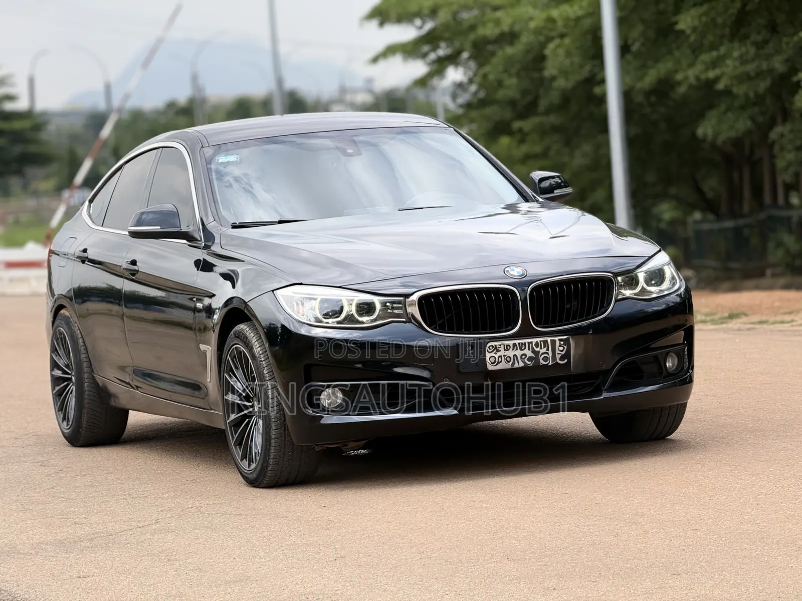 BMW 328i 2014 Black