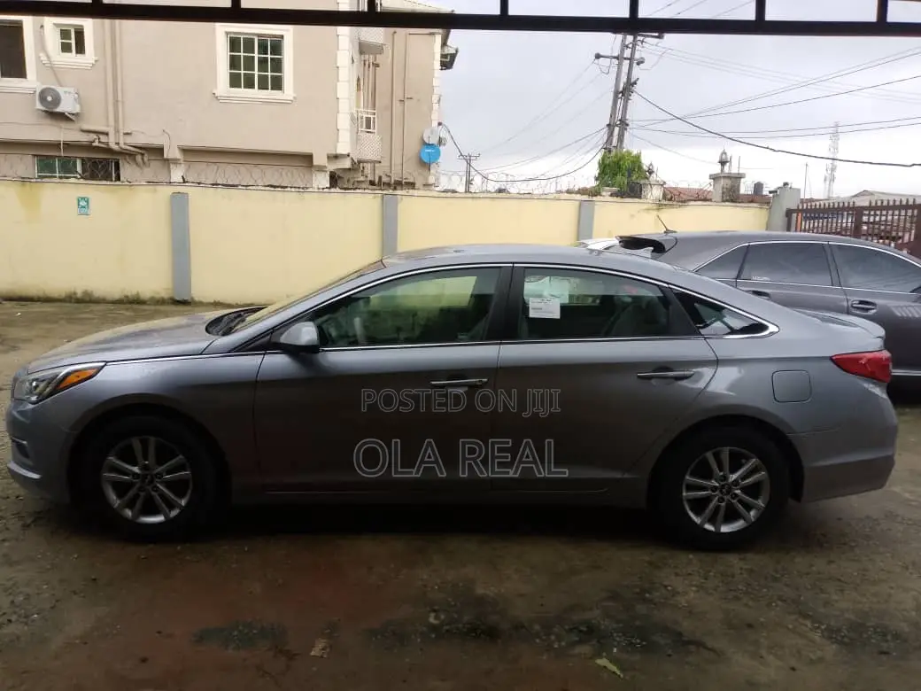 Hyundai Sonata SE 2016 Gray