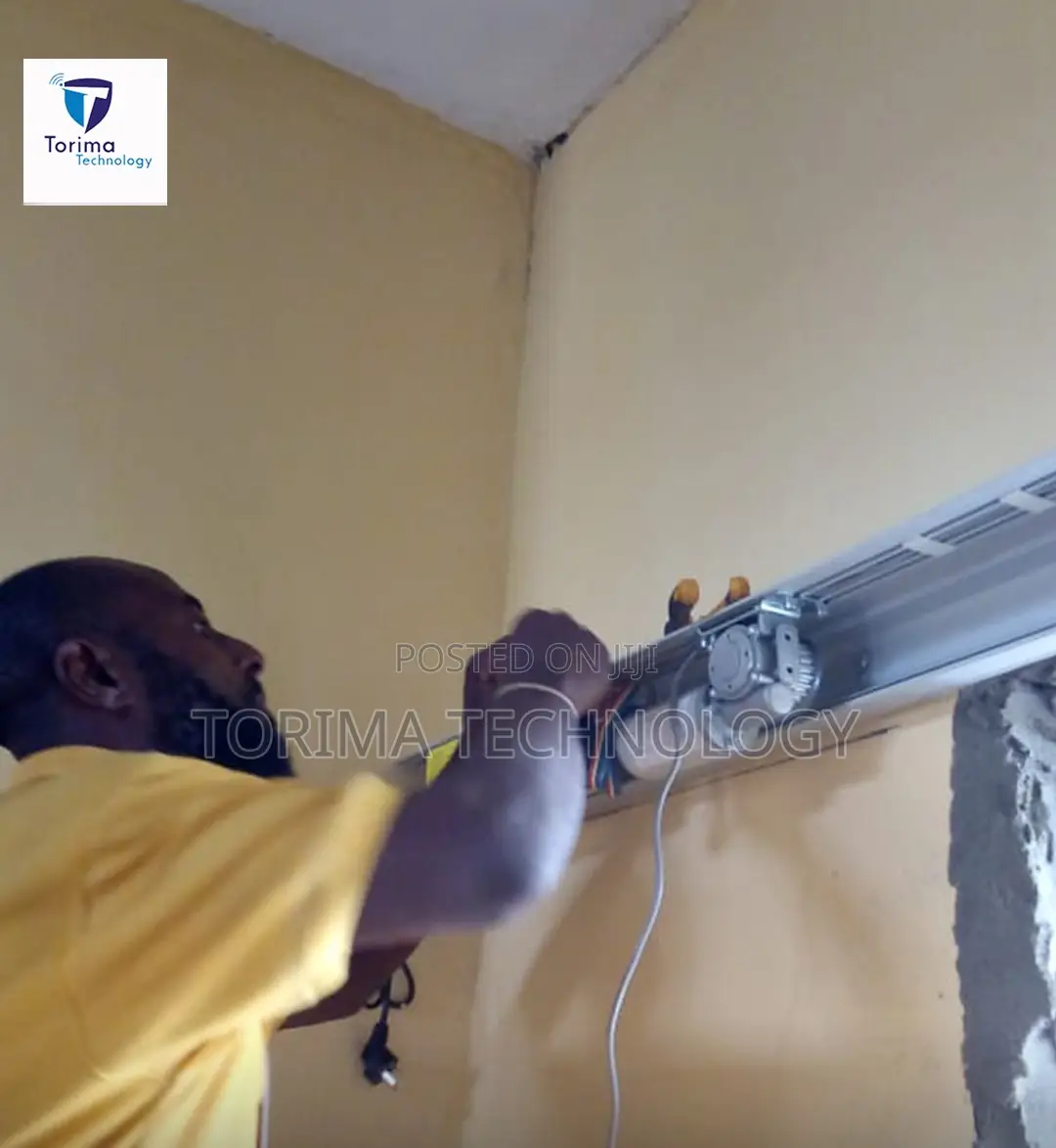 Automative Frameless Sensor Door