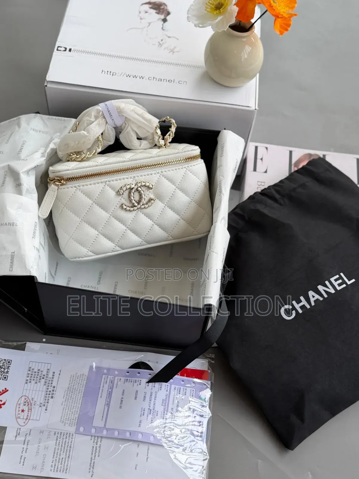 Luxury Chanel Mini Box Bag Colors: Black,White Premium Quality Grade A