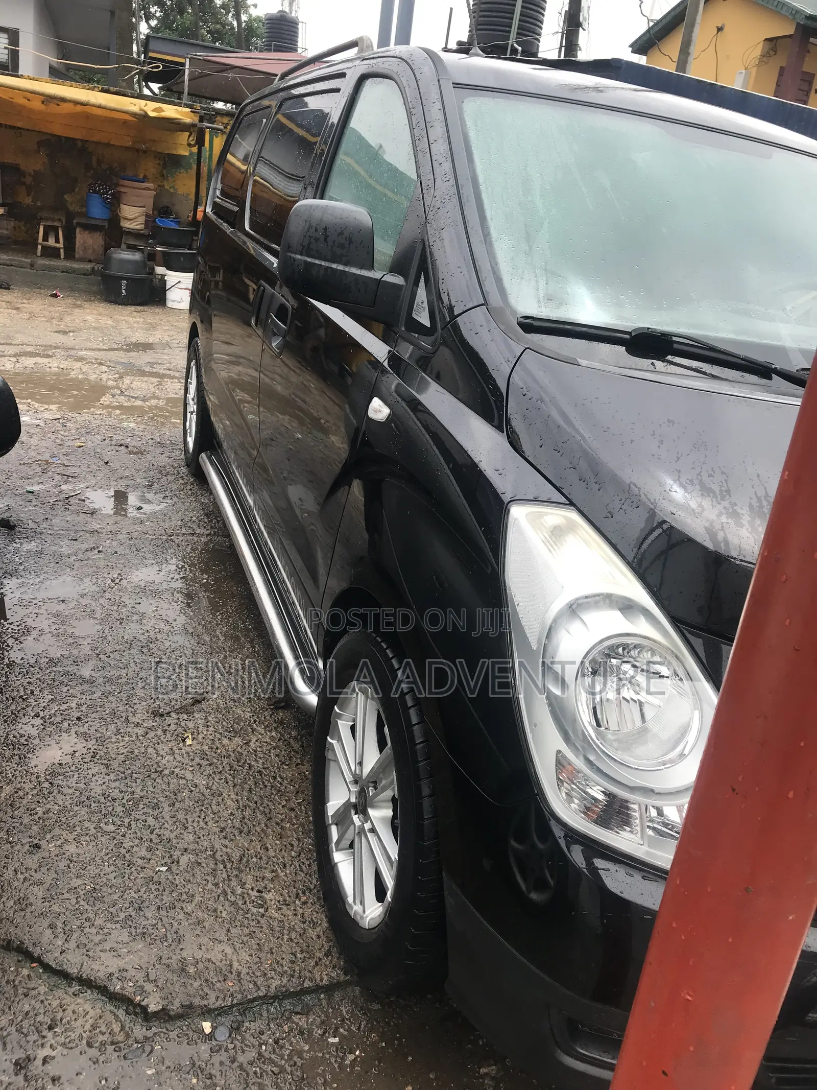 Hyundai H1 2010 Black