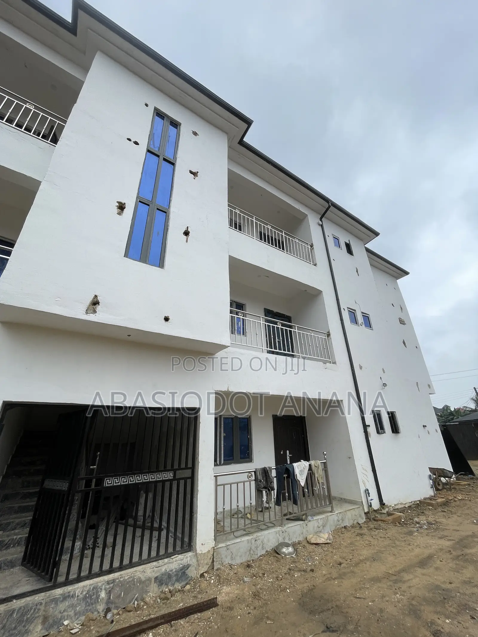 2bdrm Apartment in Oron Road, Uyo for rent