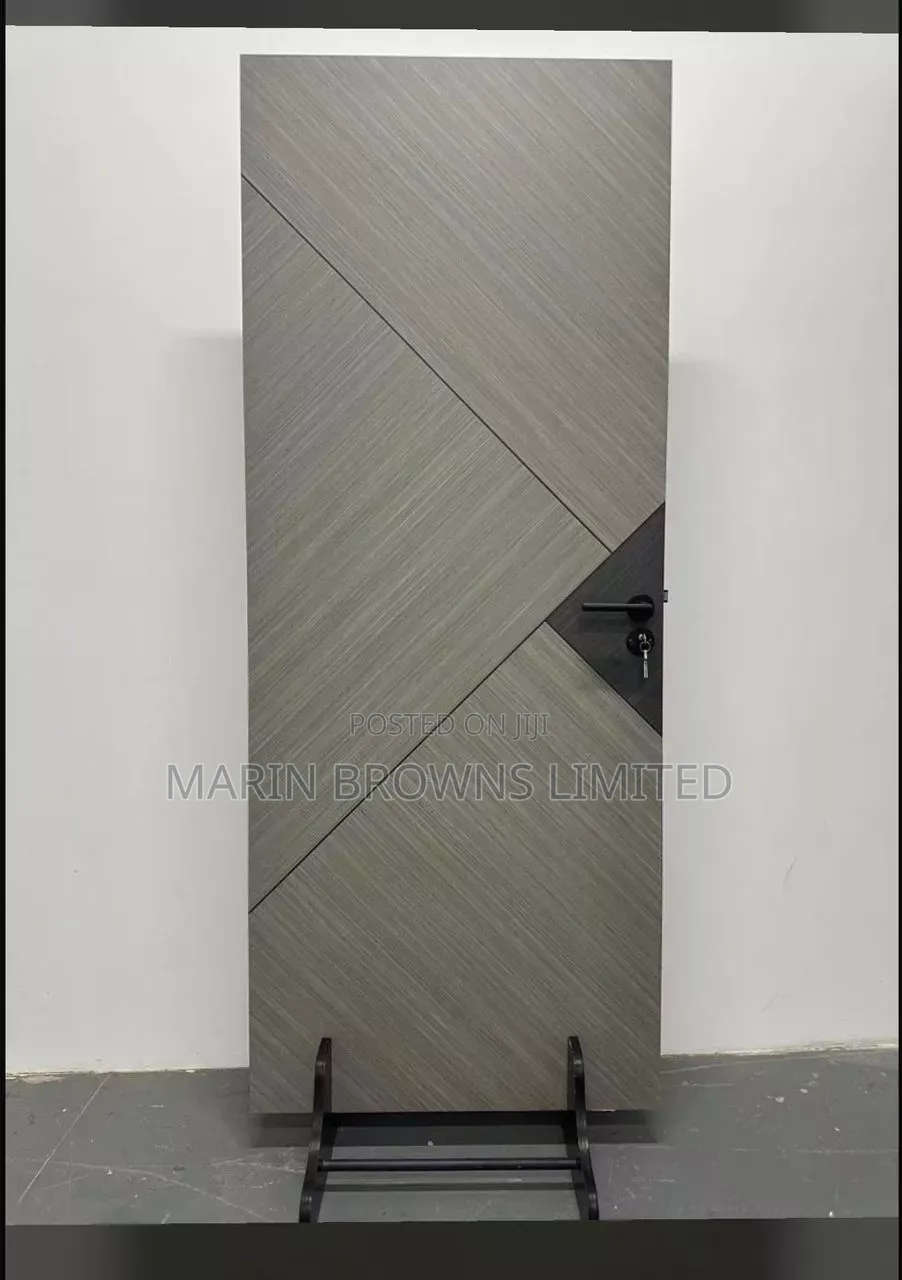 High Quality Wooden Door