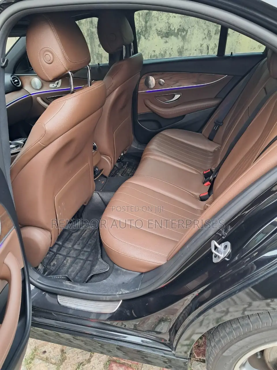 Mercedes-Benz E300 2018 Black