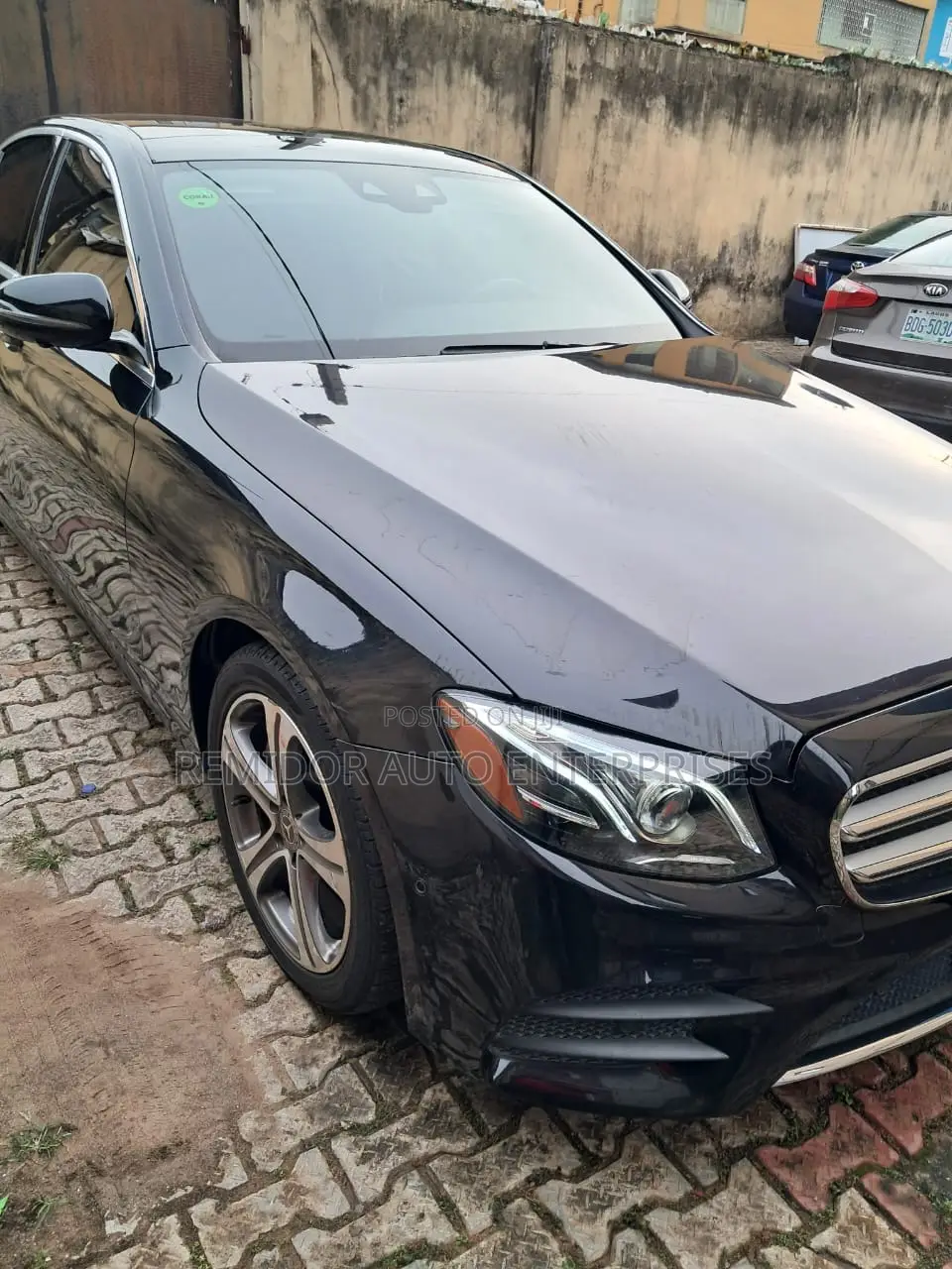 Mercedes-Benz E300 2018 Black