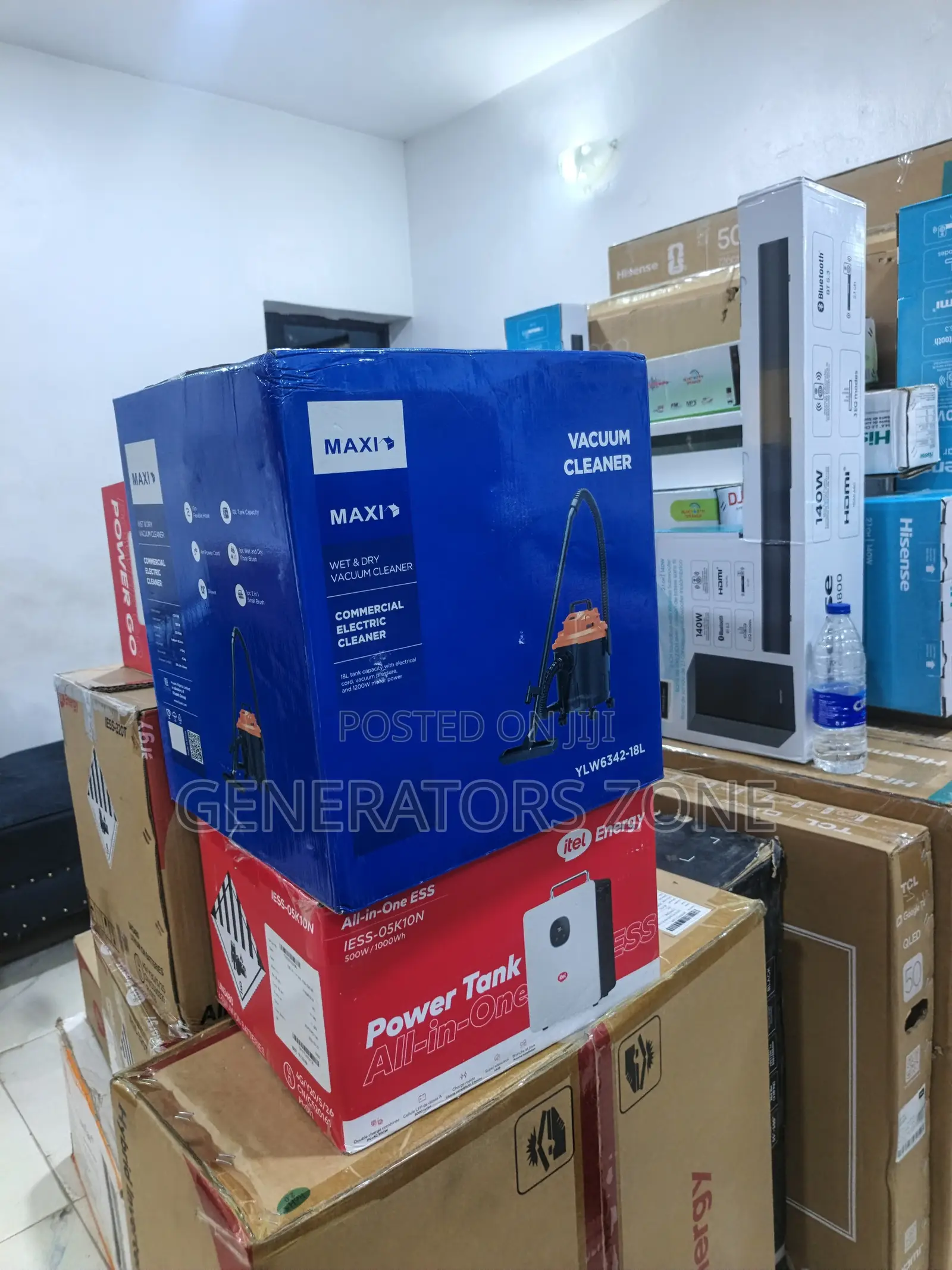 Maxi 18l Wet and Dry Vacuum Cleaner