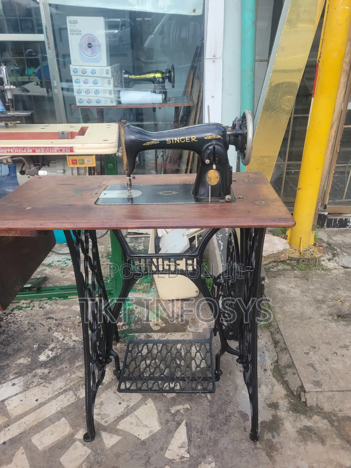 Complete Singer Leather and Fabric Machine