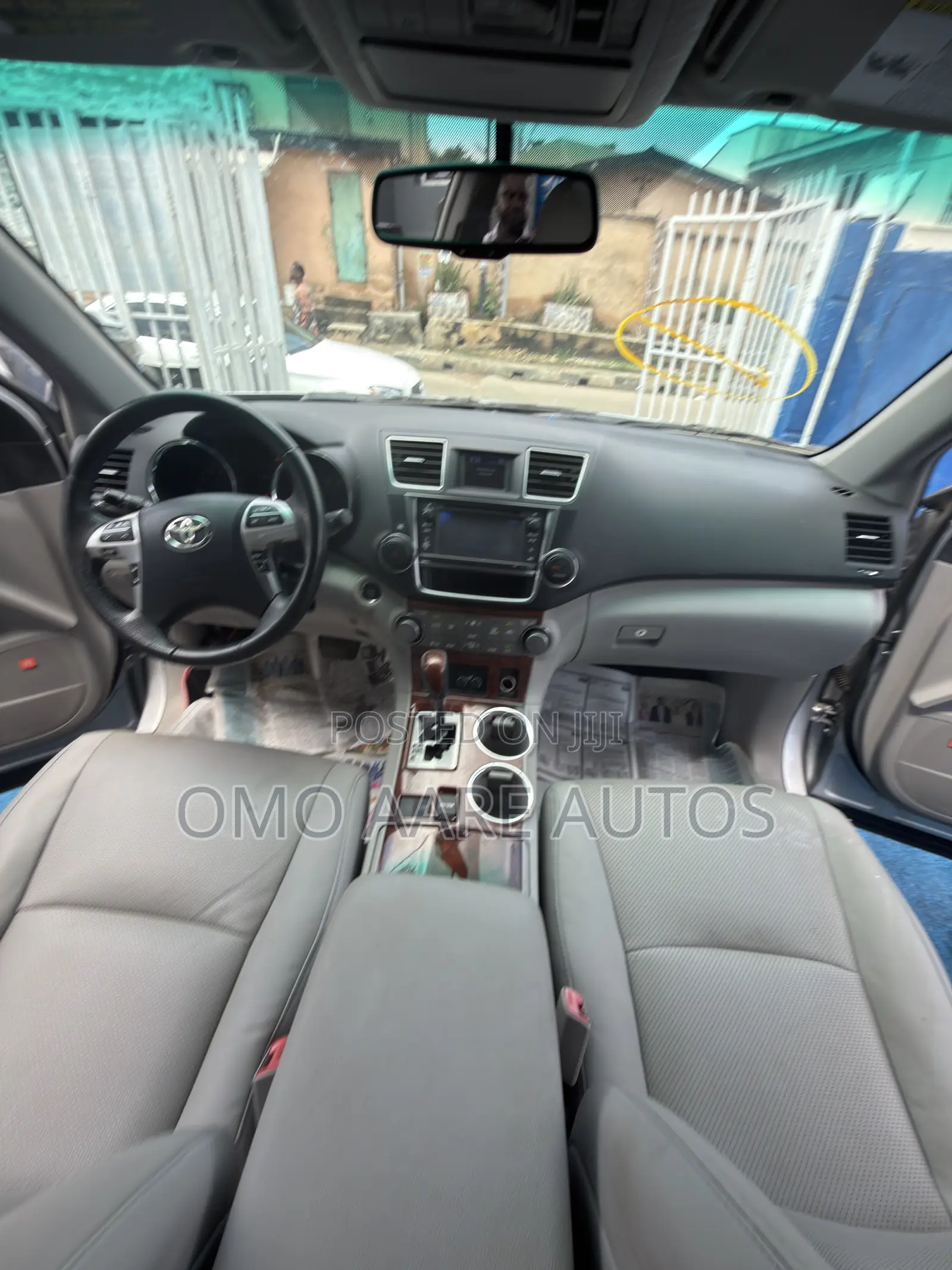 Toyota Highlander Limited 3.5L 2WD 2013 Silver