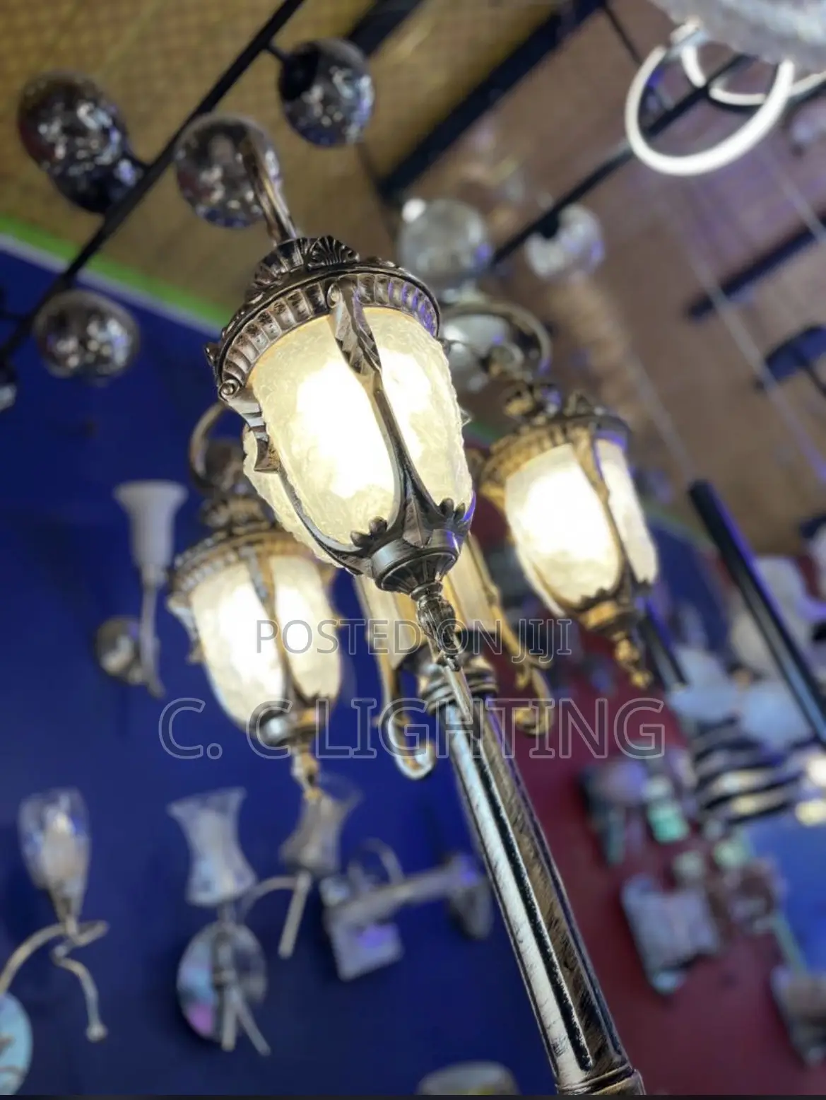 Standing Outdoor Waterproof Lamp