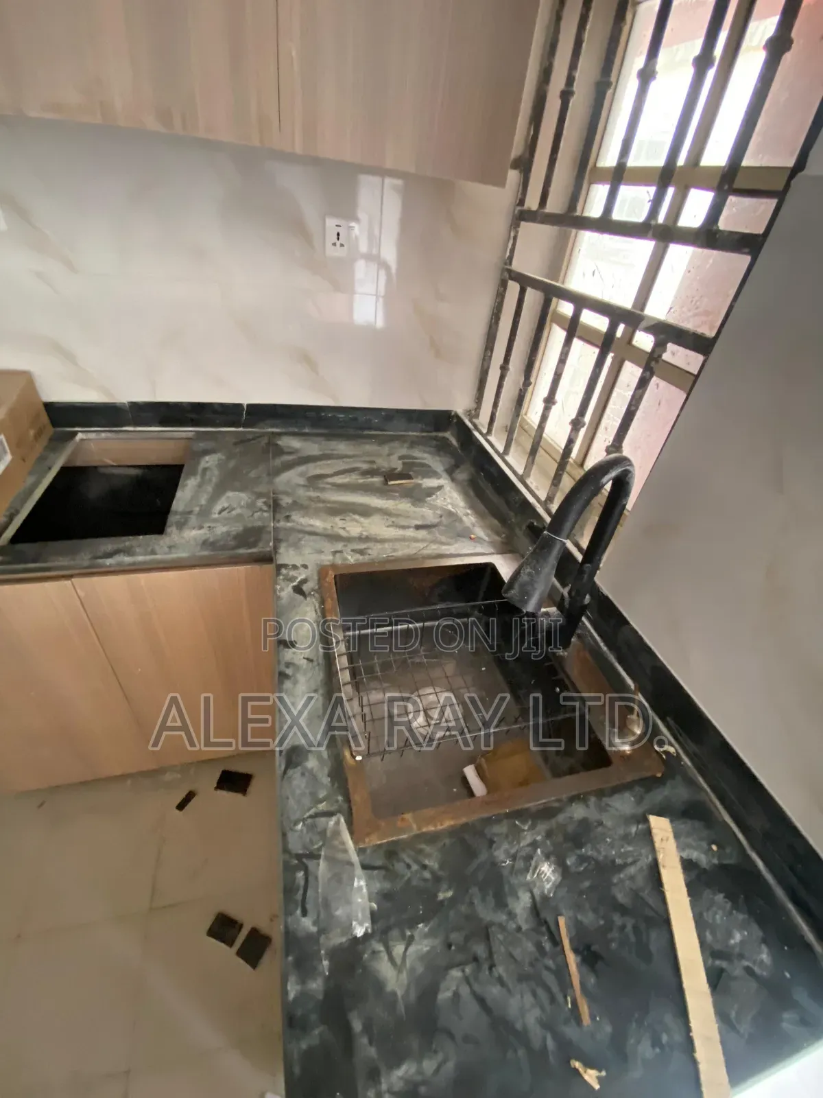 Mini Flat in Ikota for rent