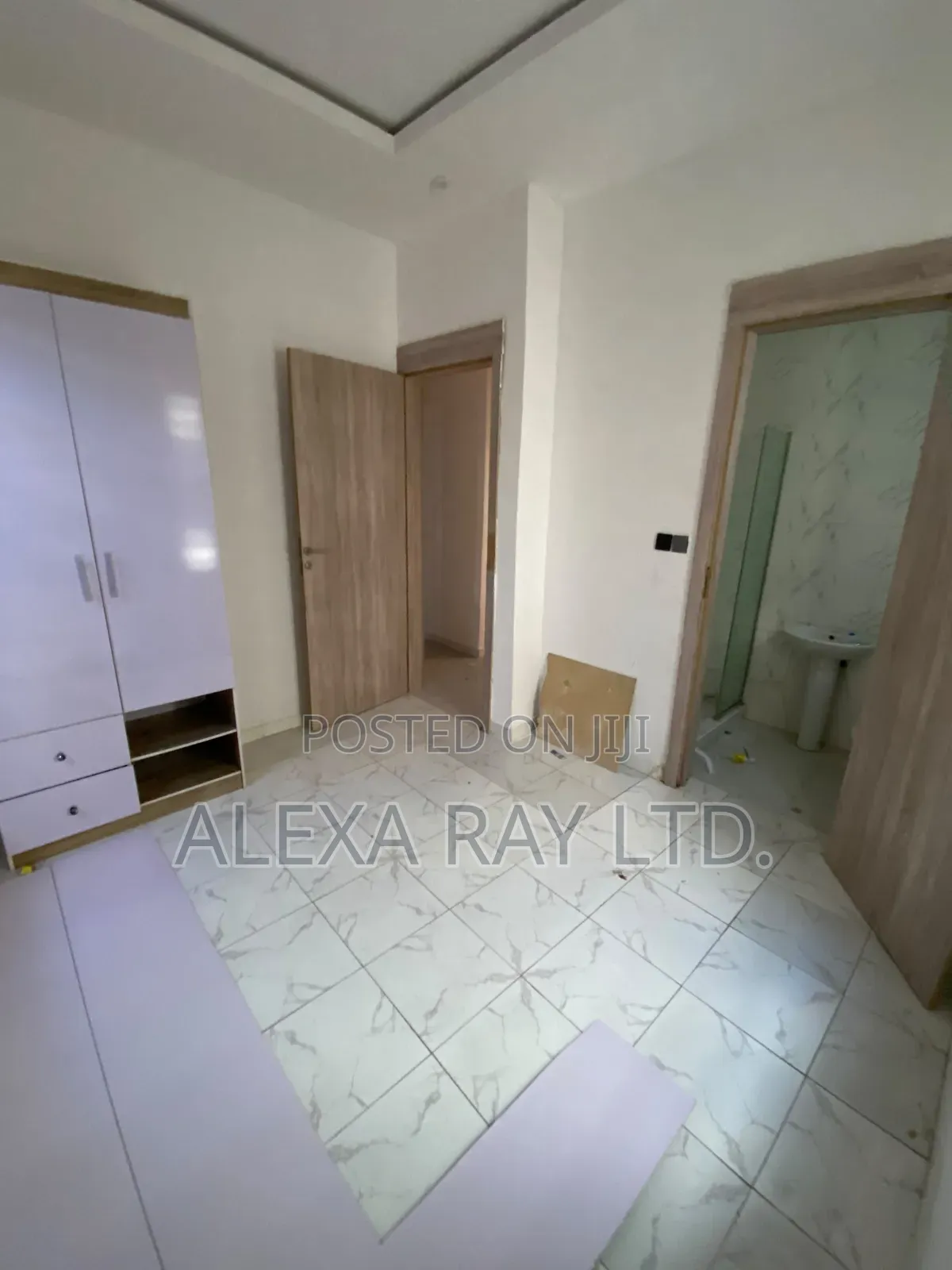 1bdrm Shared Apartment in Ikota for rent