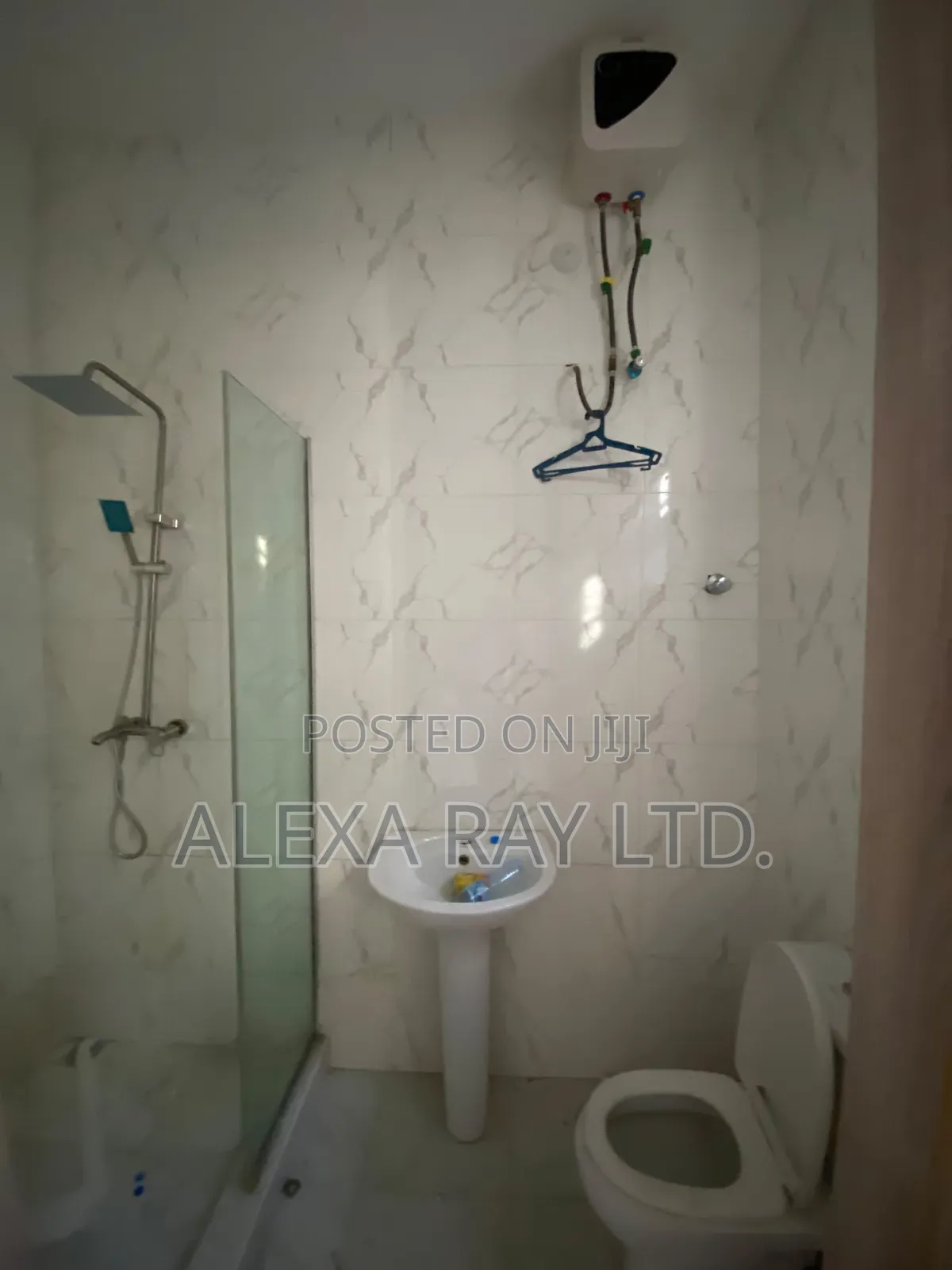 1bdrm Shared Apartment in Ikota for rent