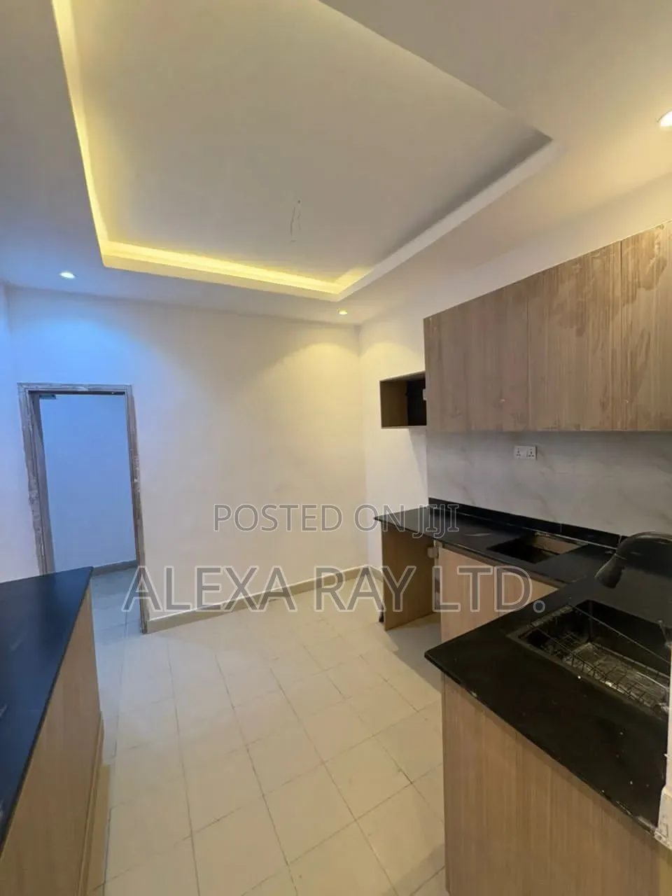 Mini Flat in Ikota for rent