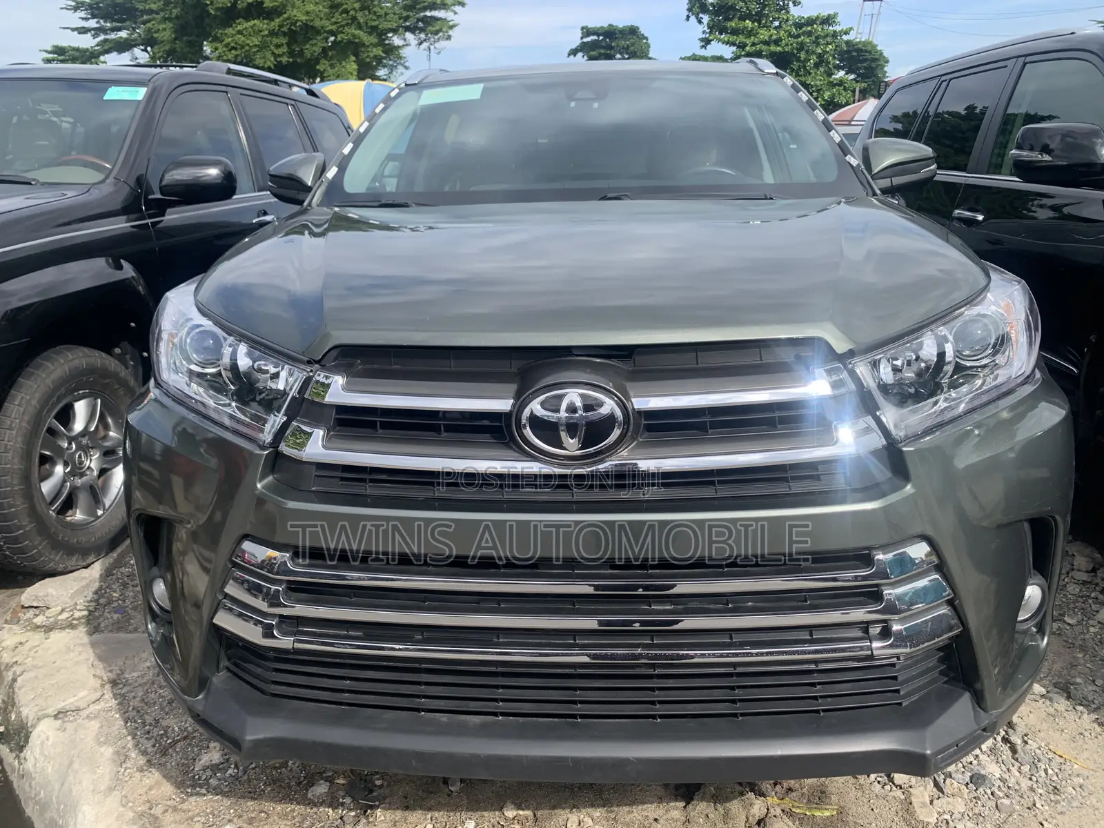 Toyota Highlander Limited 4x4 V6 (3.5L 6cyl 8A) 2017 Green