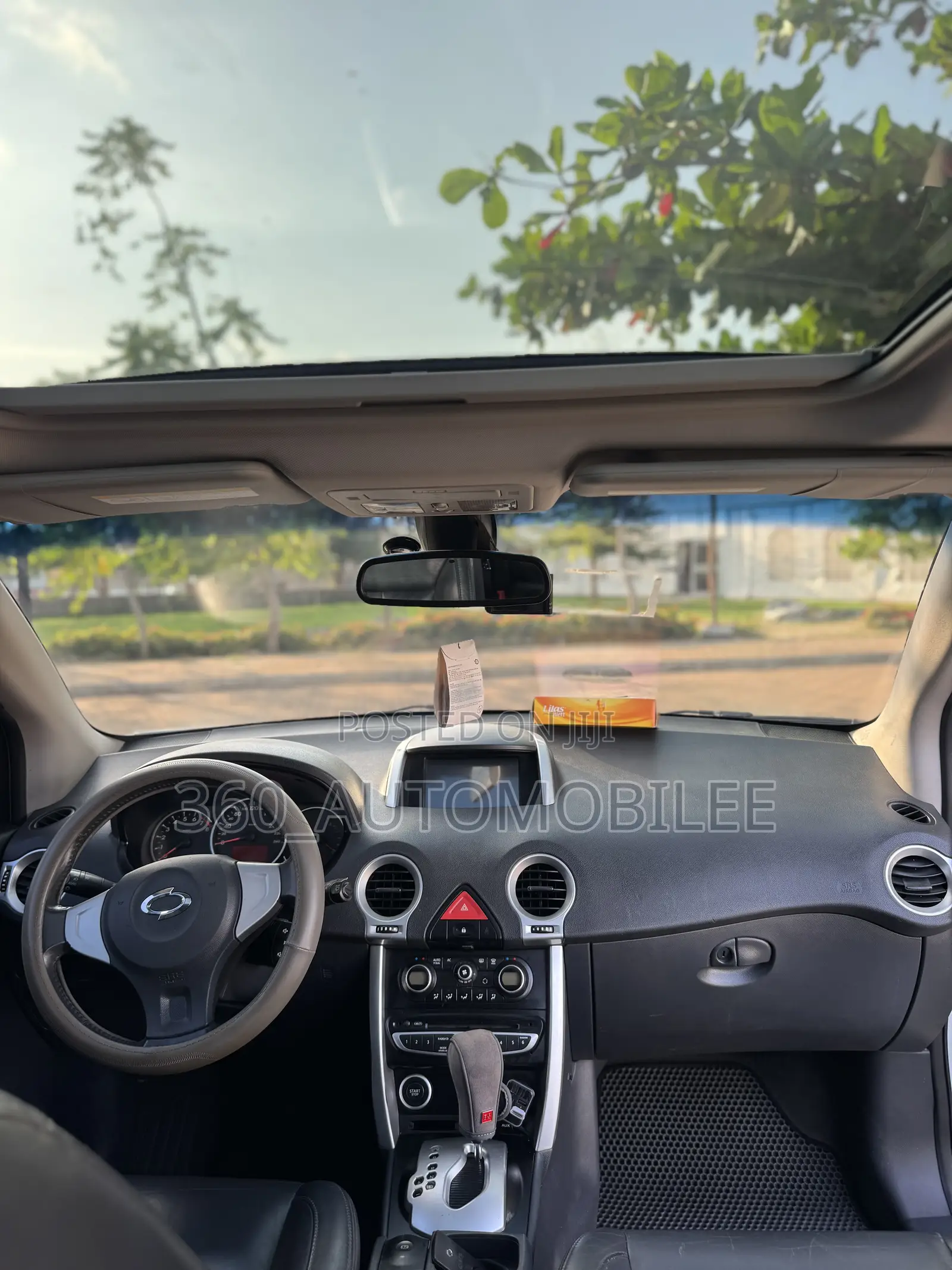 Renault Samsung QM5 2010 White