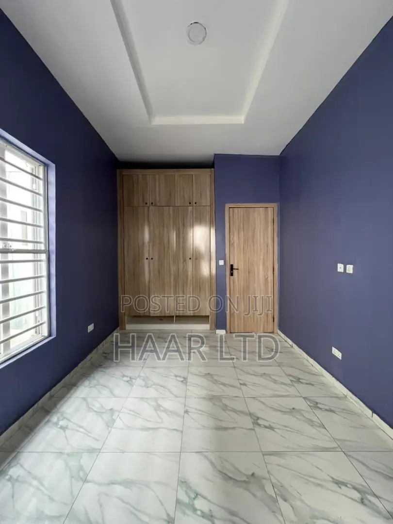 4bdrm Duplex in Lekki Phase 2 for rent
