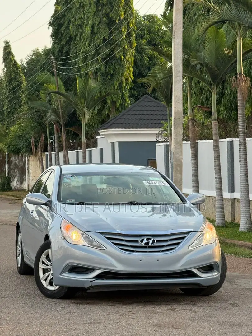 Hyundai Sonata 2013 Silver