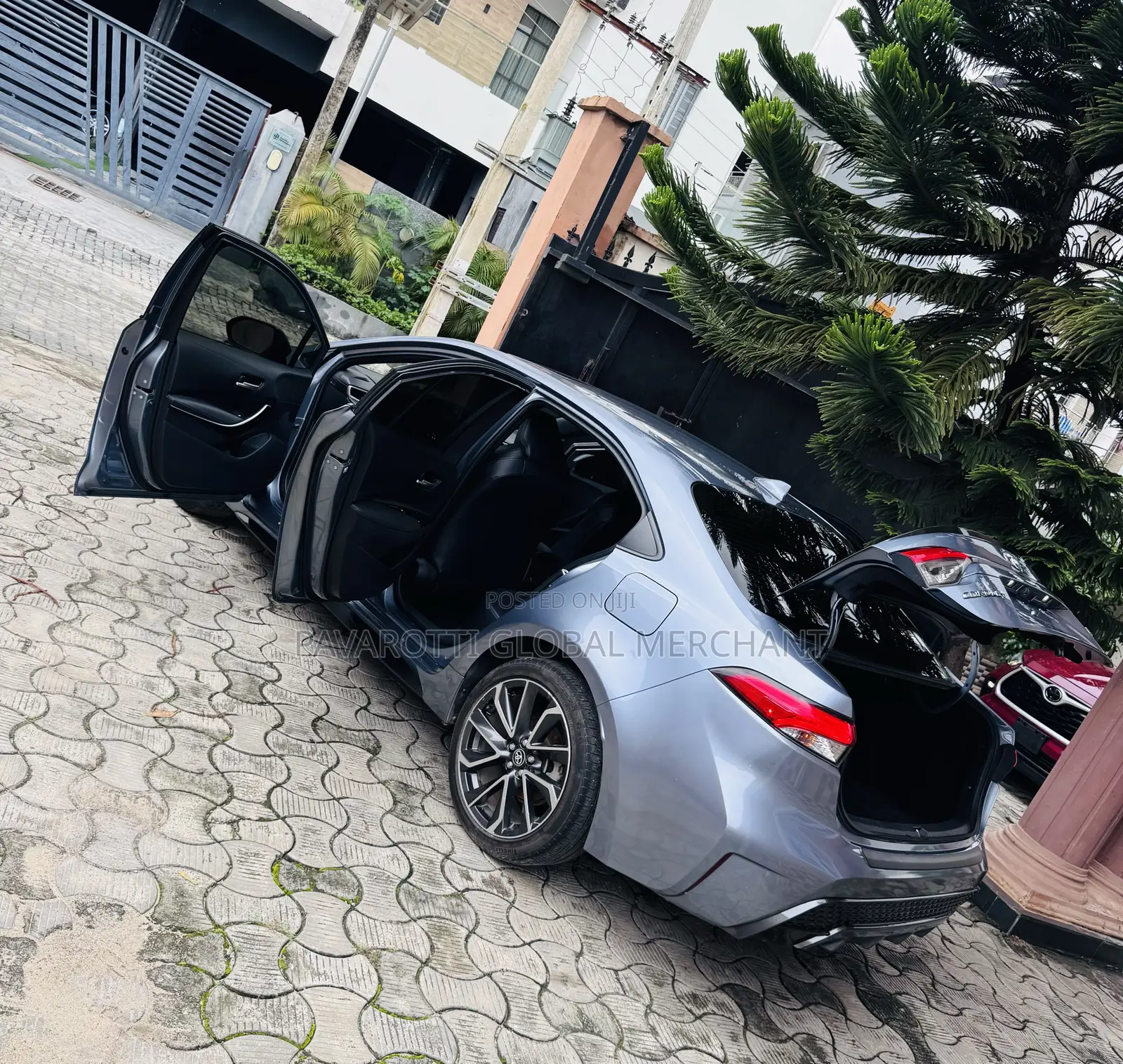 Toyota Corolla XSE 2020 Blue