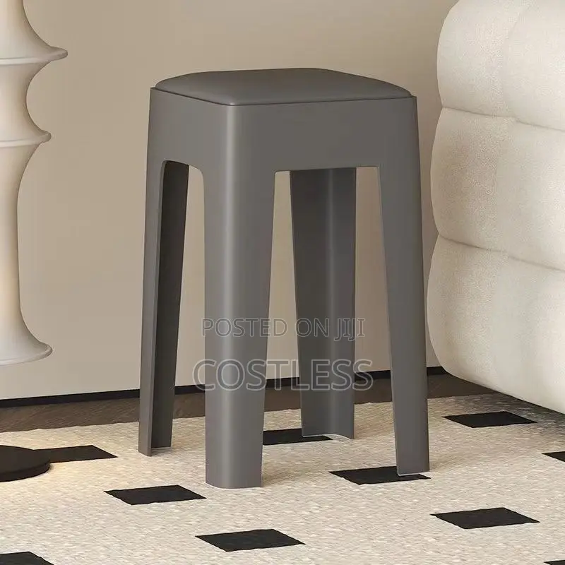 Quality Plastic Stool With Foam