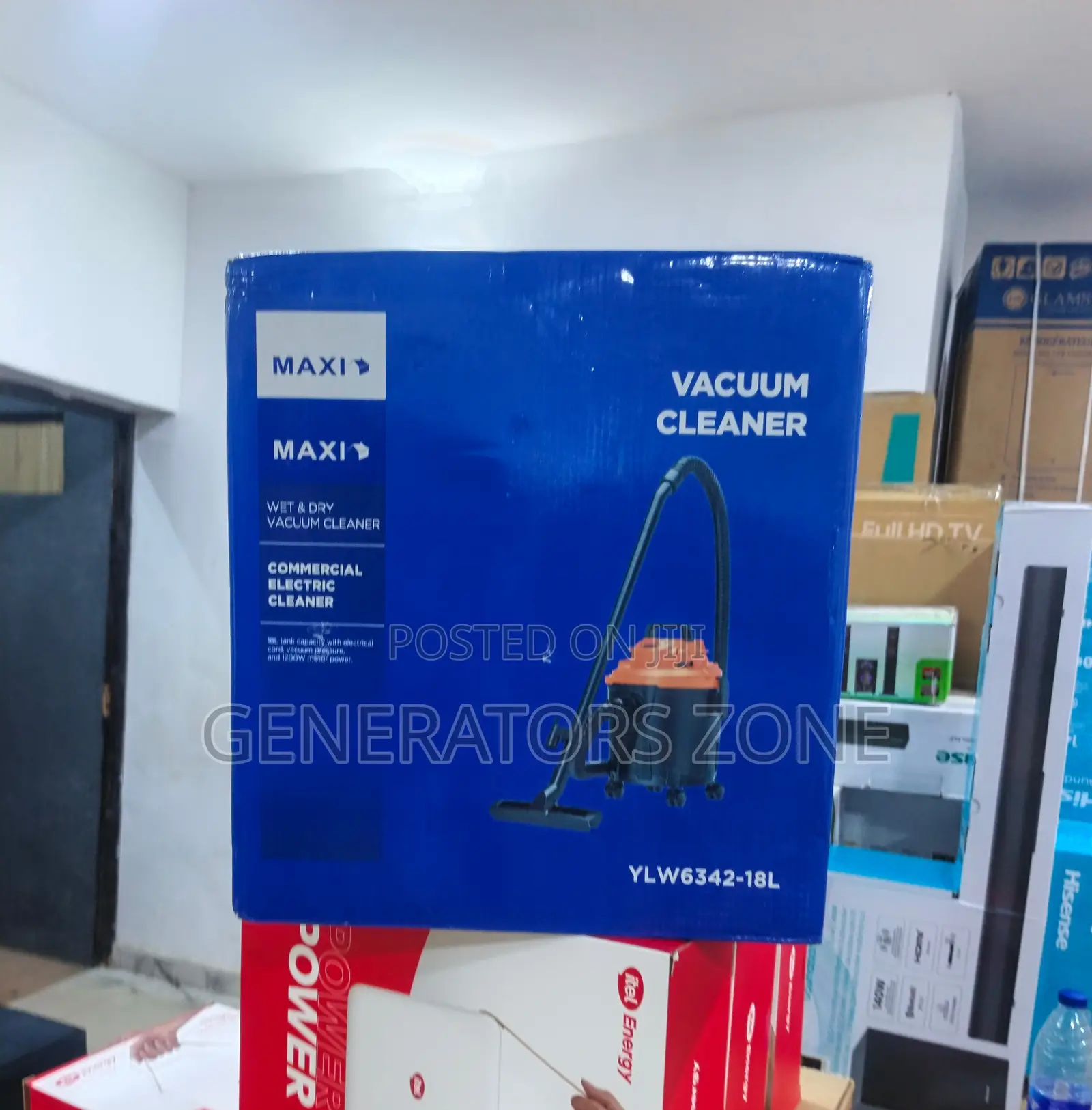 Maxi 1200w Vacuum Cleaner for Wet and Dry Cleaning