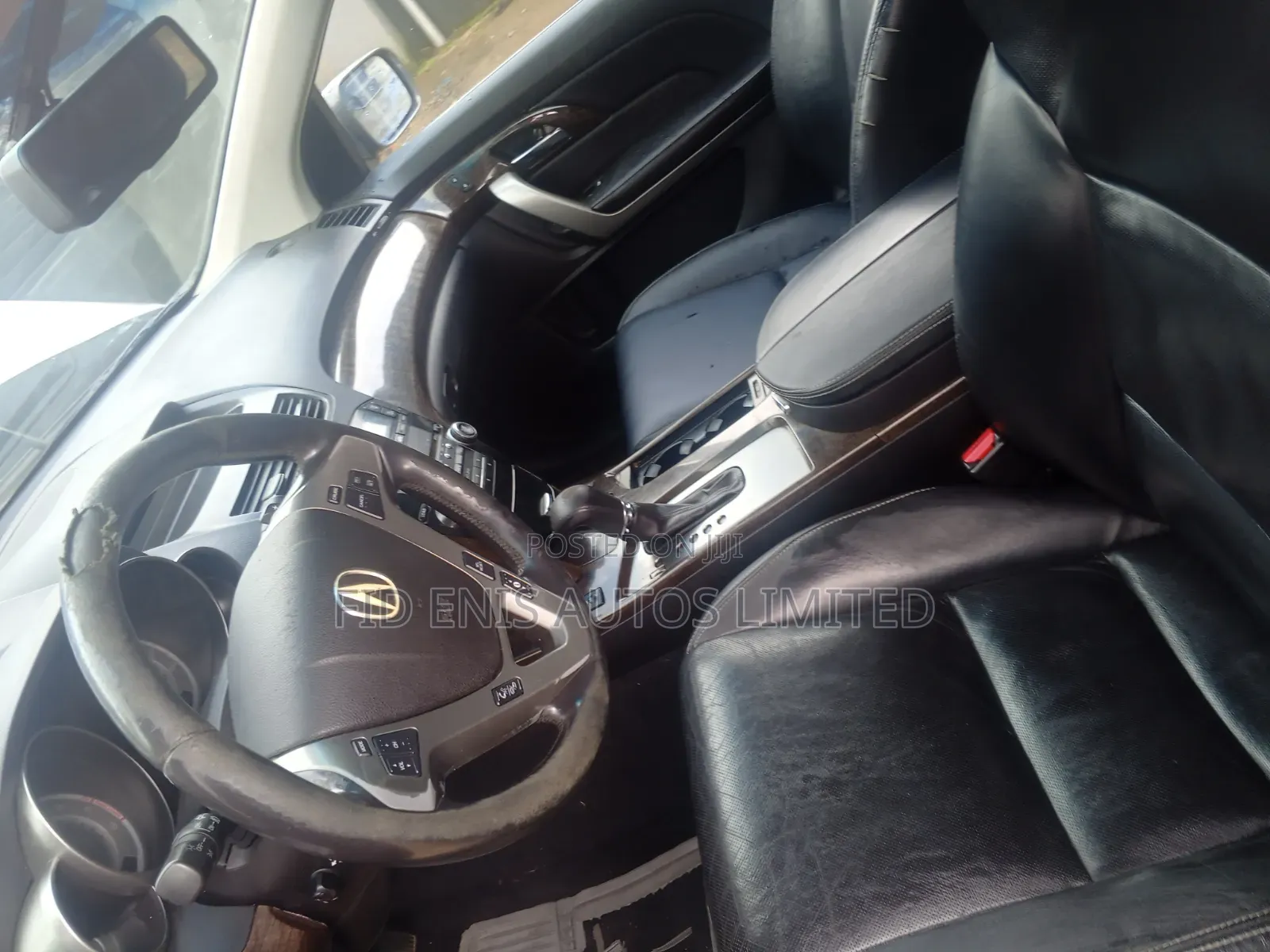 Acura MDX SUV 4dr AWD (3.7L 6cyl 6A) 2010 Gray