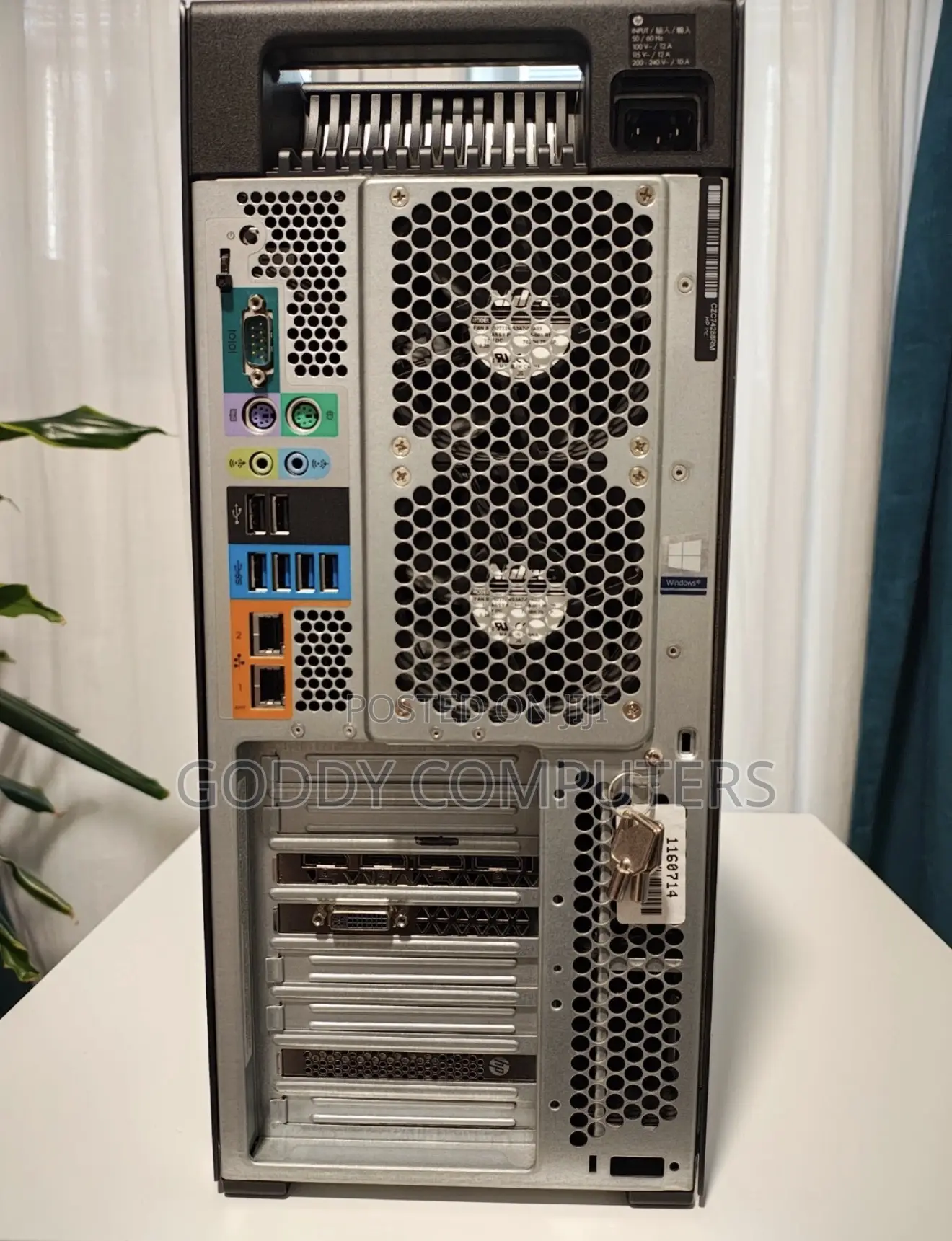 Desktop Computer HP Z840 32GB Intel Xeon SSD 512GB