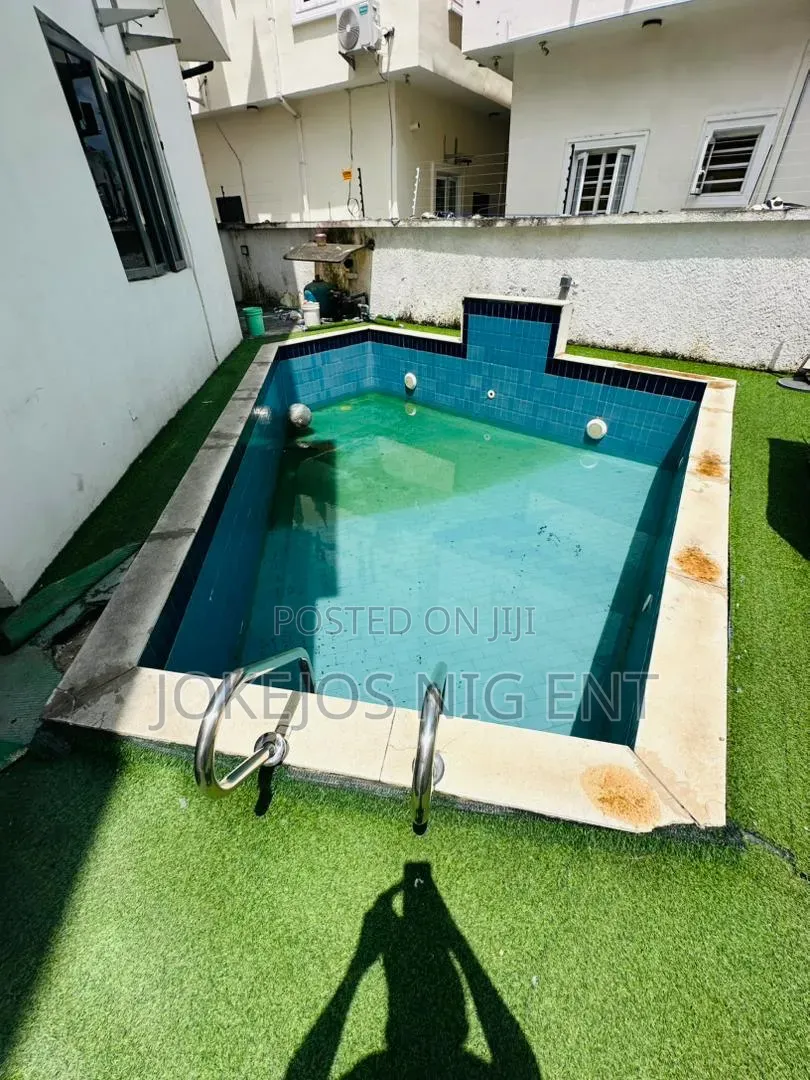 4bdrm Duplex in Ikota Gra for rent