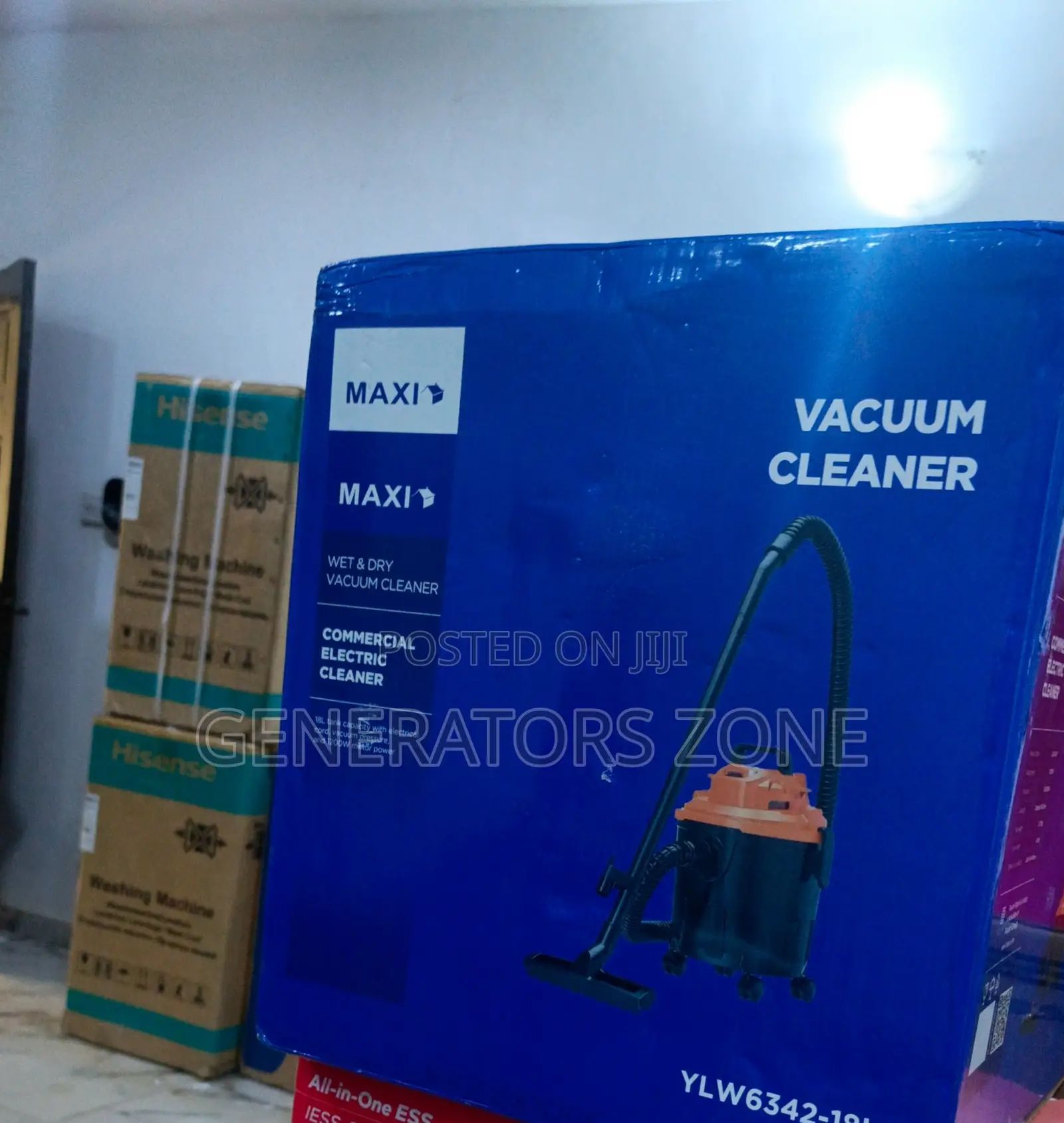 Maxi Vacuum Cleaner With Large 18l Tank