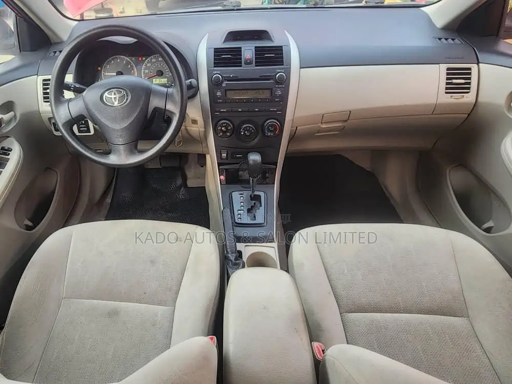 Toyota Corolla 2013 Red