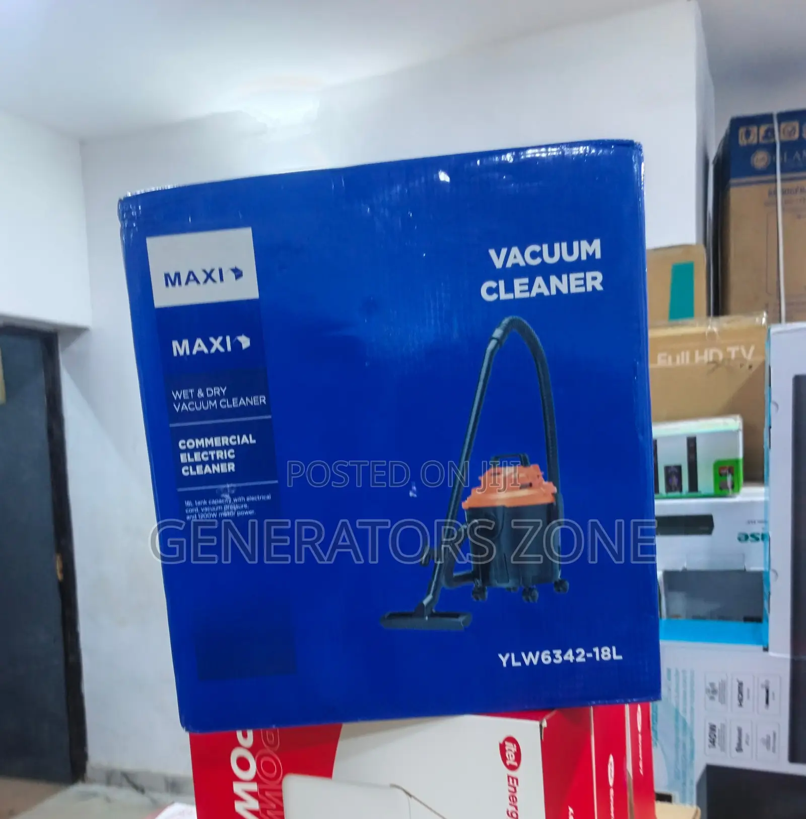 Maxi Vacuum Cleaner With 18-Litre Capacity