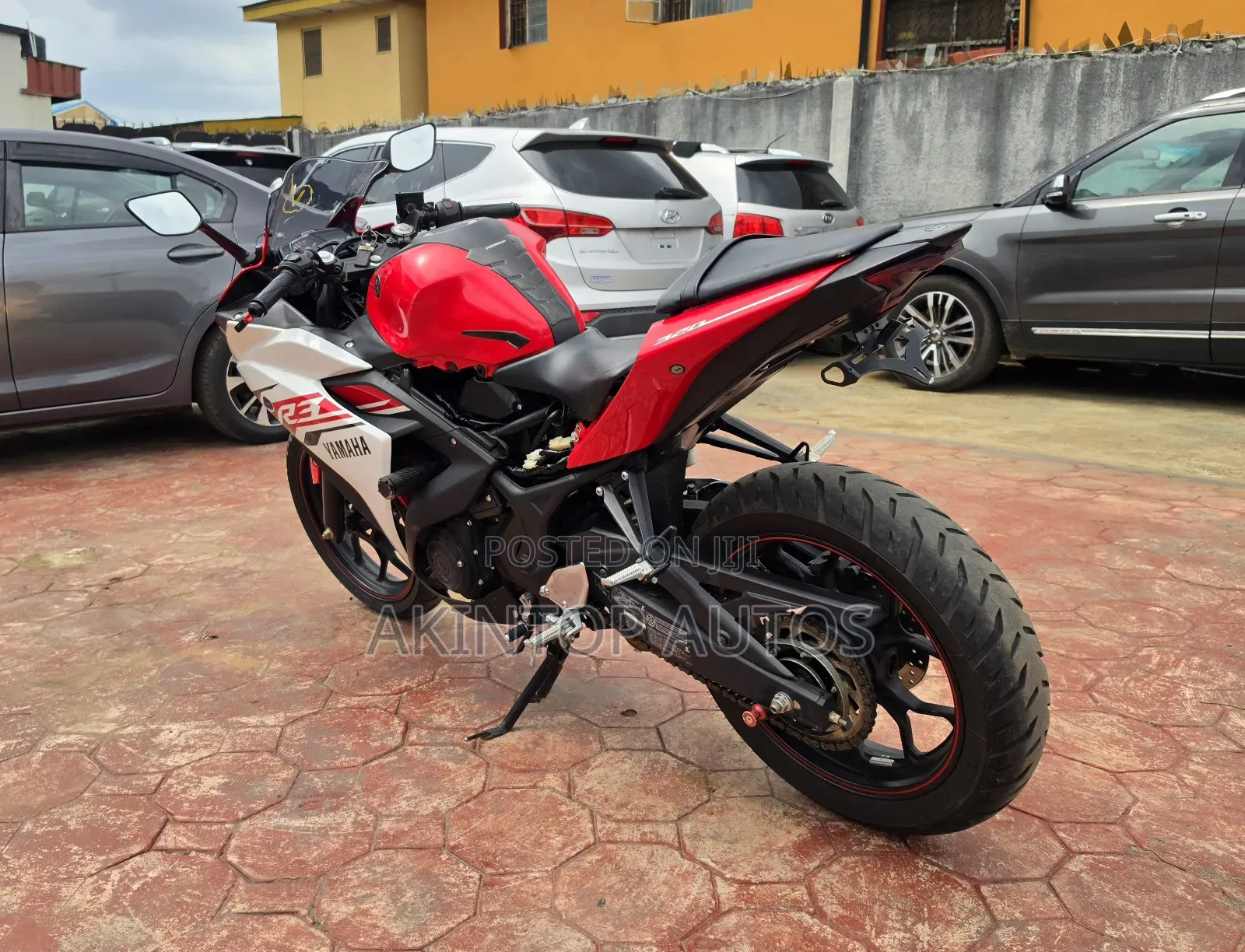 Yamaha YZF-R 2015 White