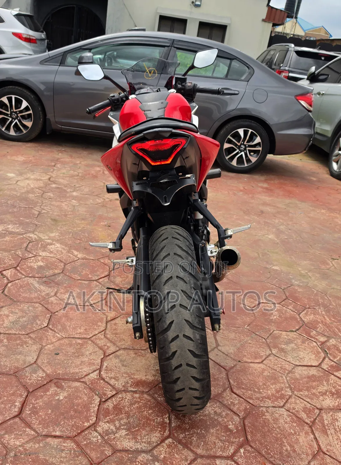 Yamaha YZF-R 2015 White