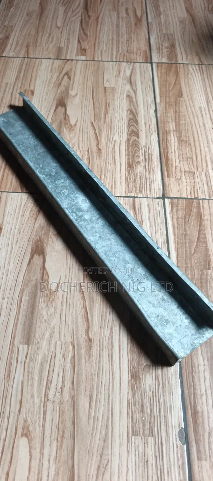 High-Quality Stainless Steel Trusses Accompanied by a Warranty.