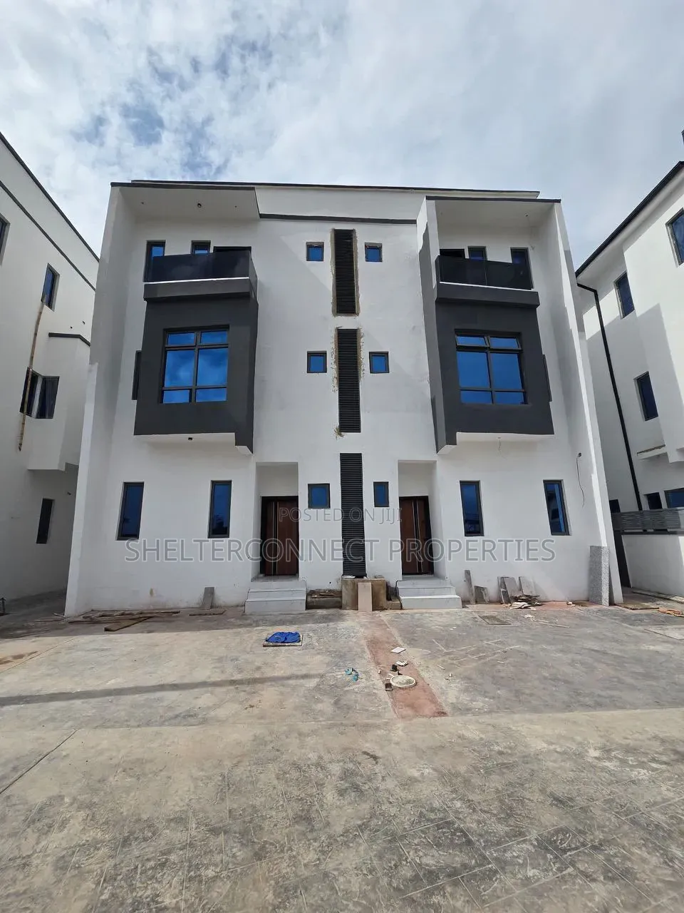 4bdrm House in Opebi for sale