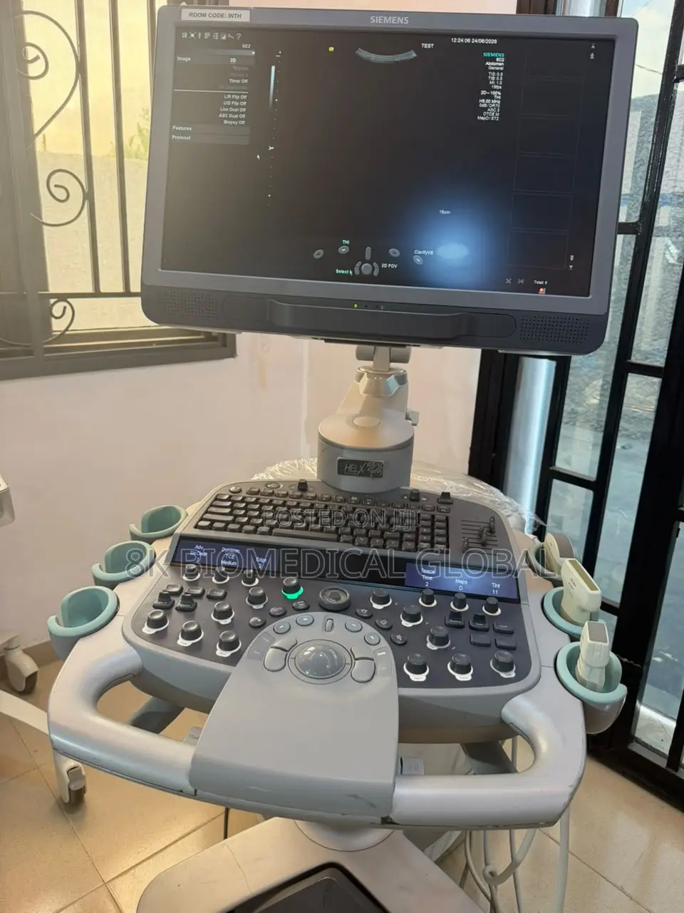 Uk Pre-Owned Siemens Acuson S100 Ultrasound Machine With 4 Probes