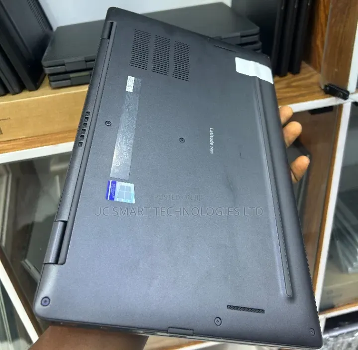 Laptop Dell Latitude 7420 16GB Intel Core i7 SSD 256GB