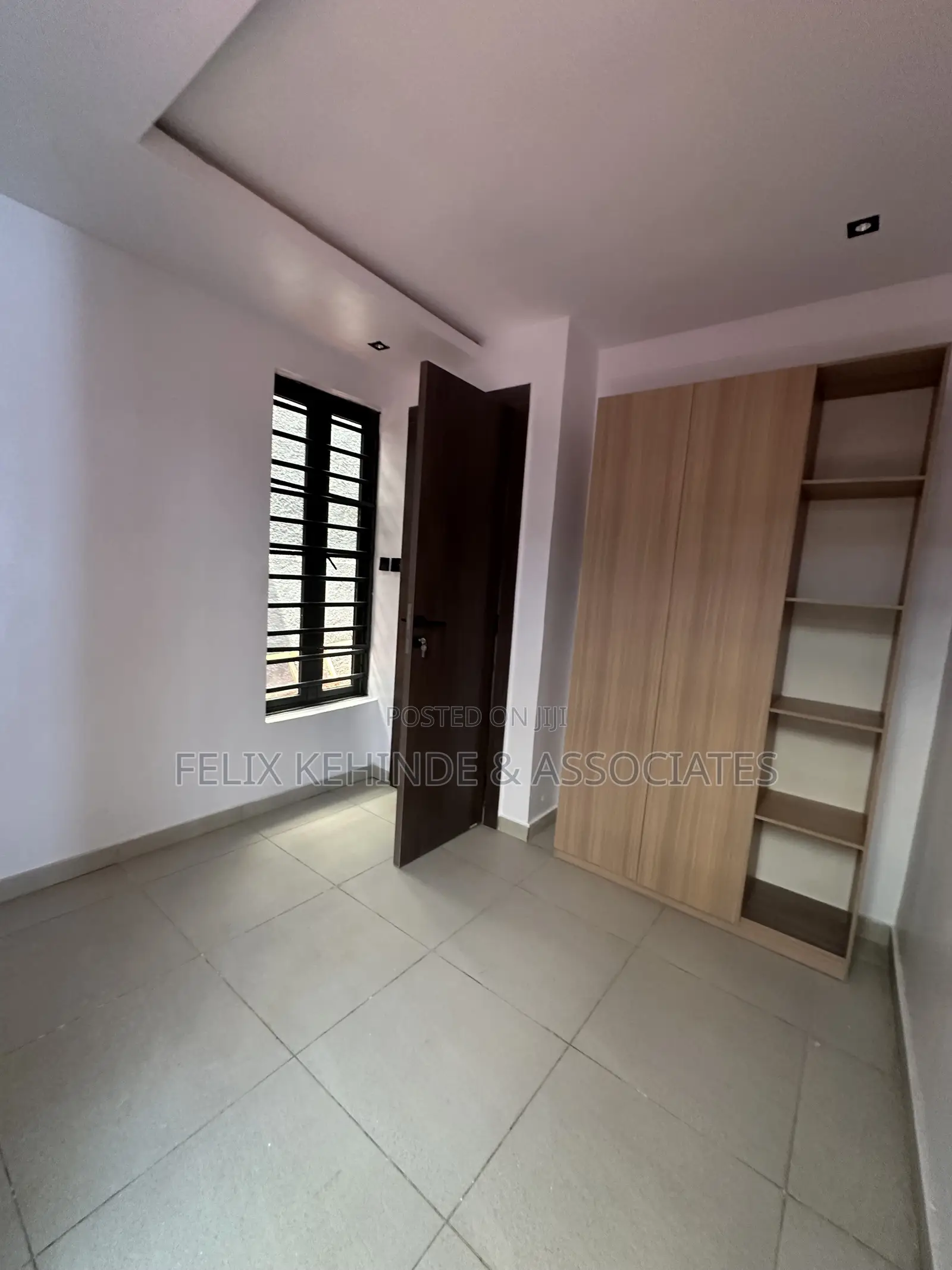 4bdrm Duplex in Aerodrome Estate, Samonda for sale