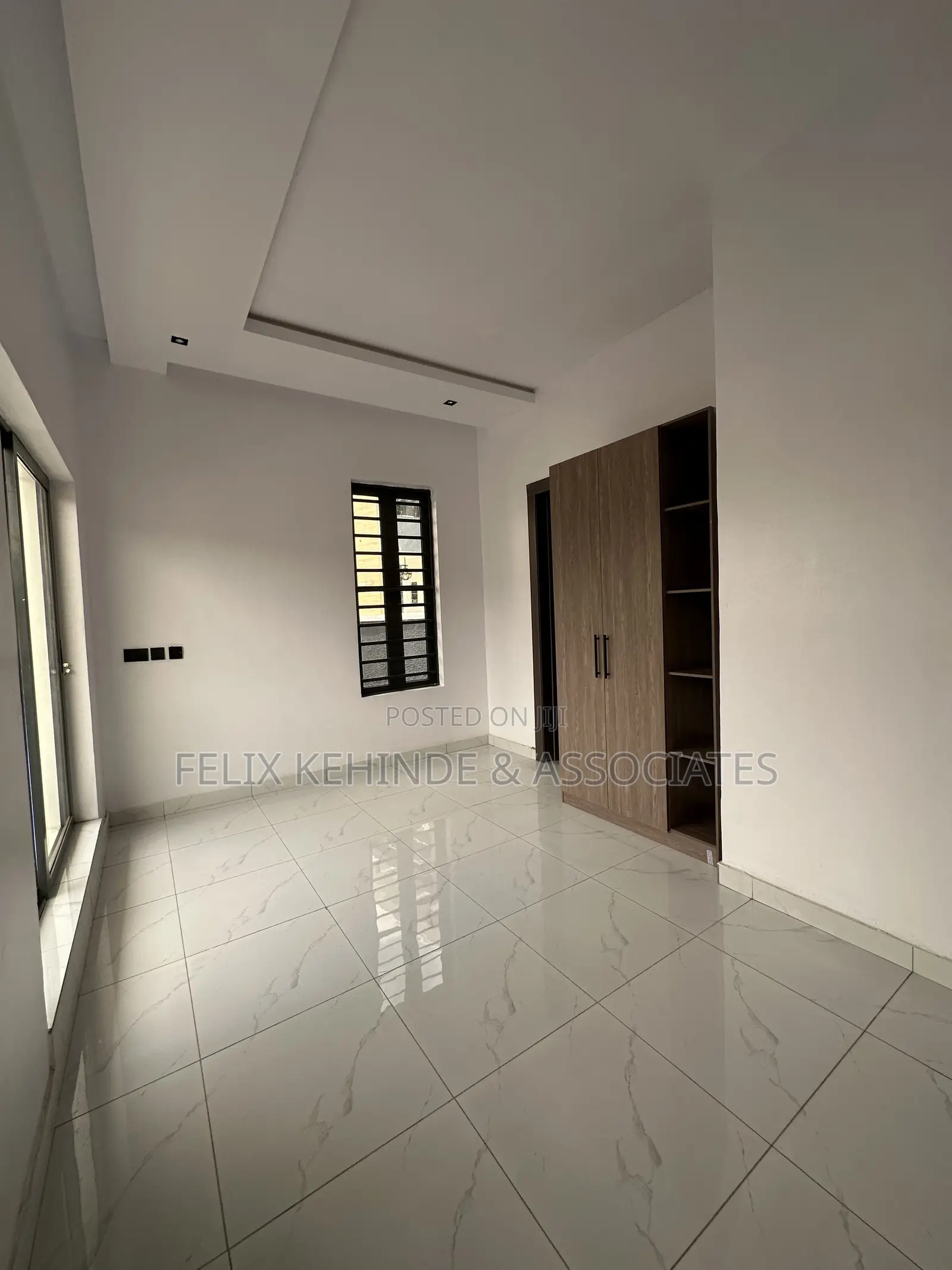 4bdrm Duplex in Aerodrome Estate, Samonda for sale