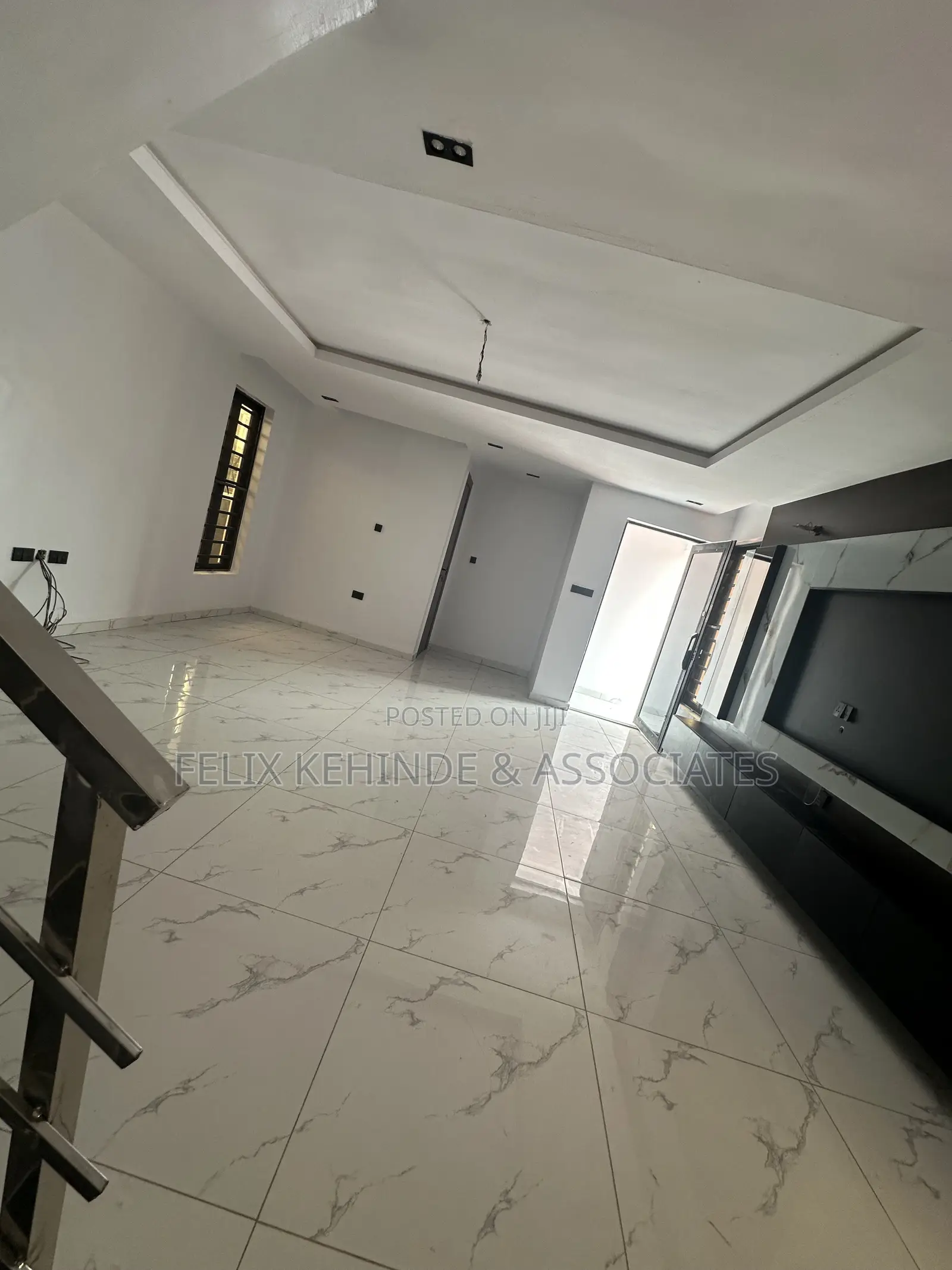 4bdrm Duplex in Aerodrome Estate, Samonda for sale