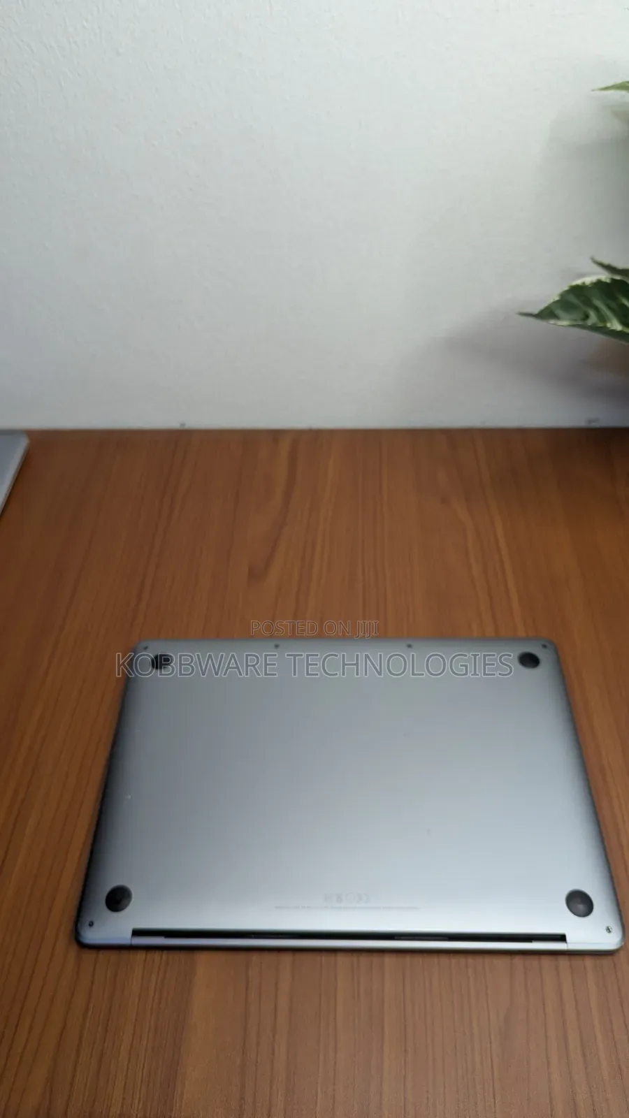 Laptop Apple MacBook Pro 2017 8GB Intel Core i5 SSD 256GB
