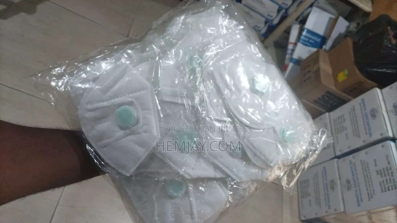 (50pcs) Quality Kn95 Nosemask