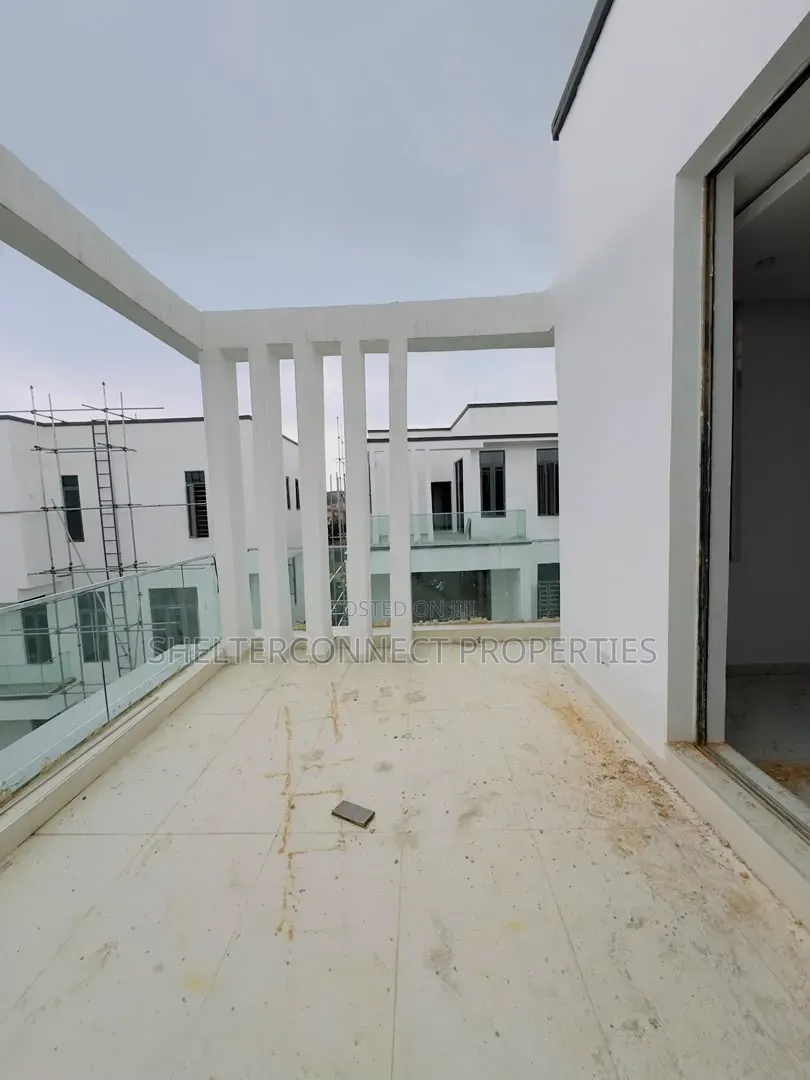 5bdrm Duplex in Omole Phase 2 for sale