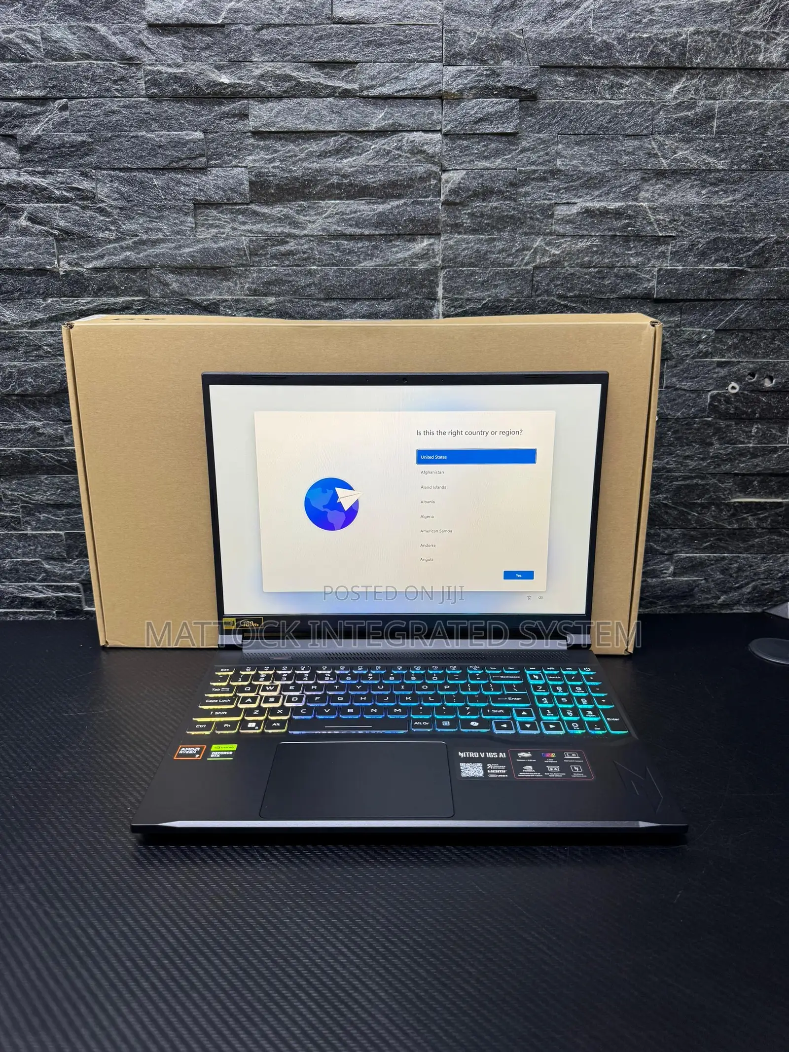 New Laptop Acer Nitro V 16 16GB AMD Ryzen 7 SSD 1T