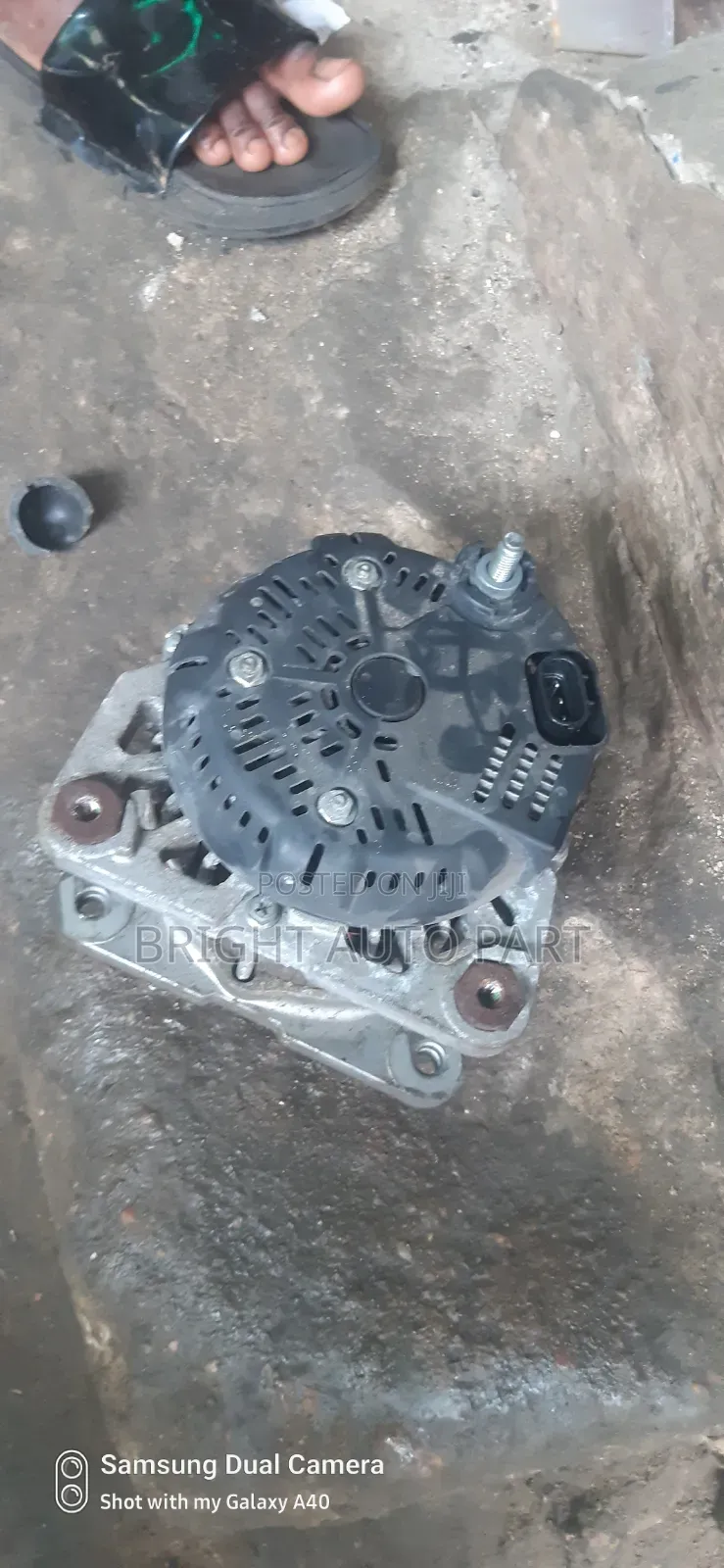 Alternator Nissan Pathfinder 2015 Model