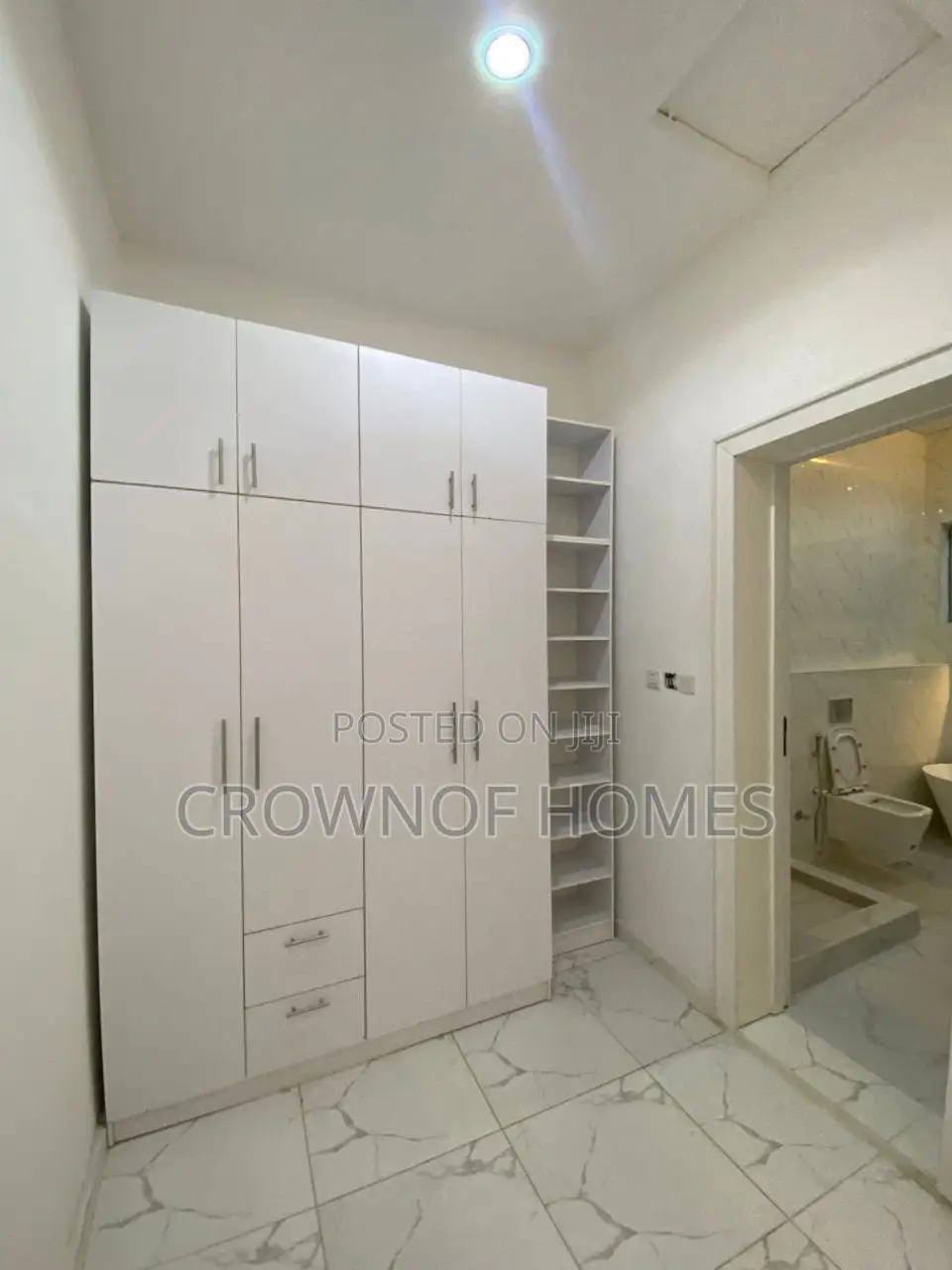 4bdrm Duplex in Sangotedo for sale