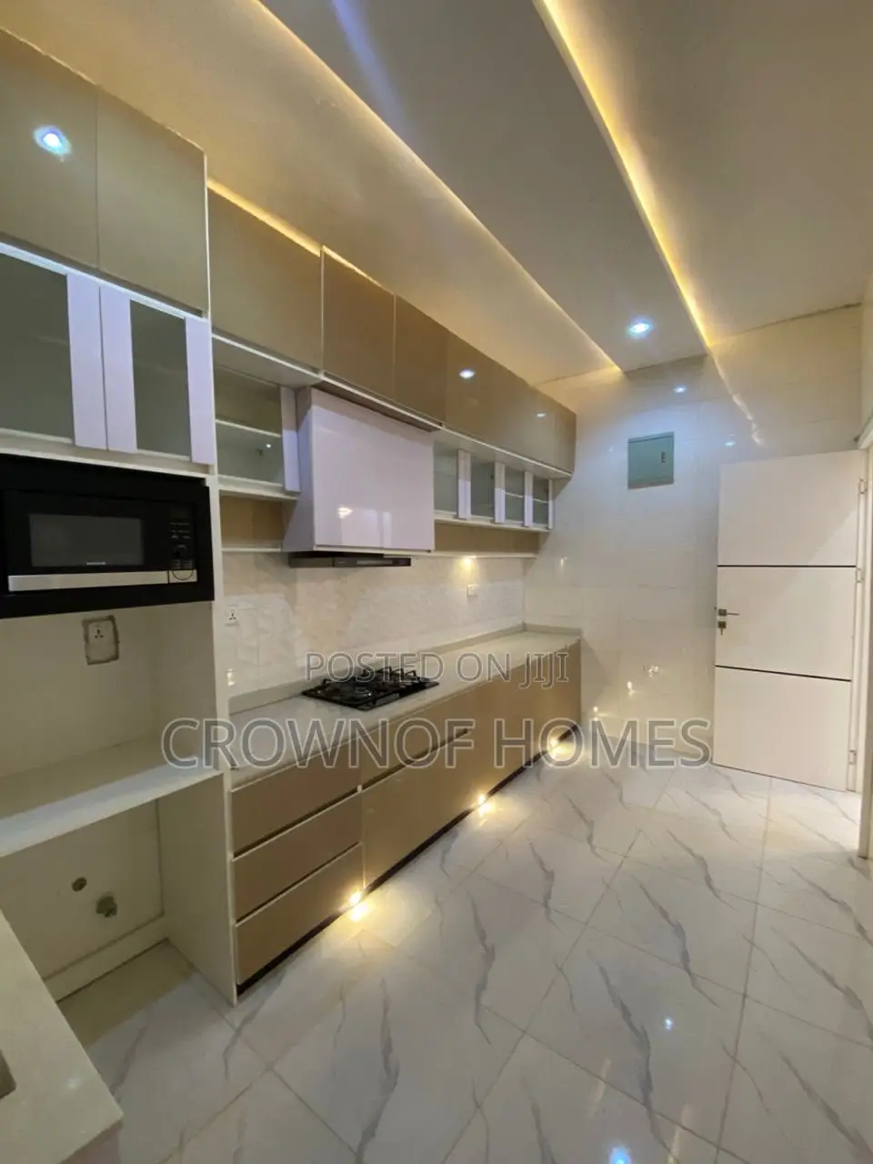4bdrm Duplex in Sangotedo for sale